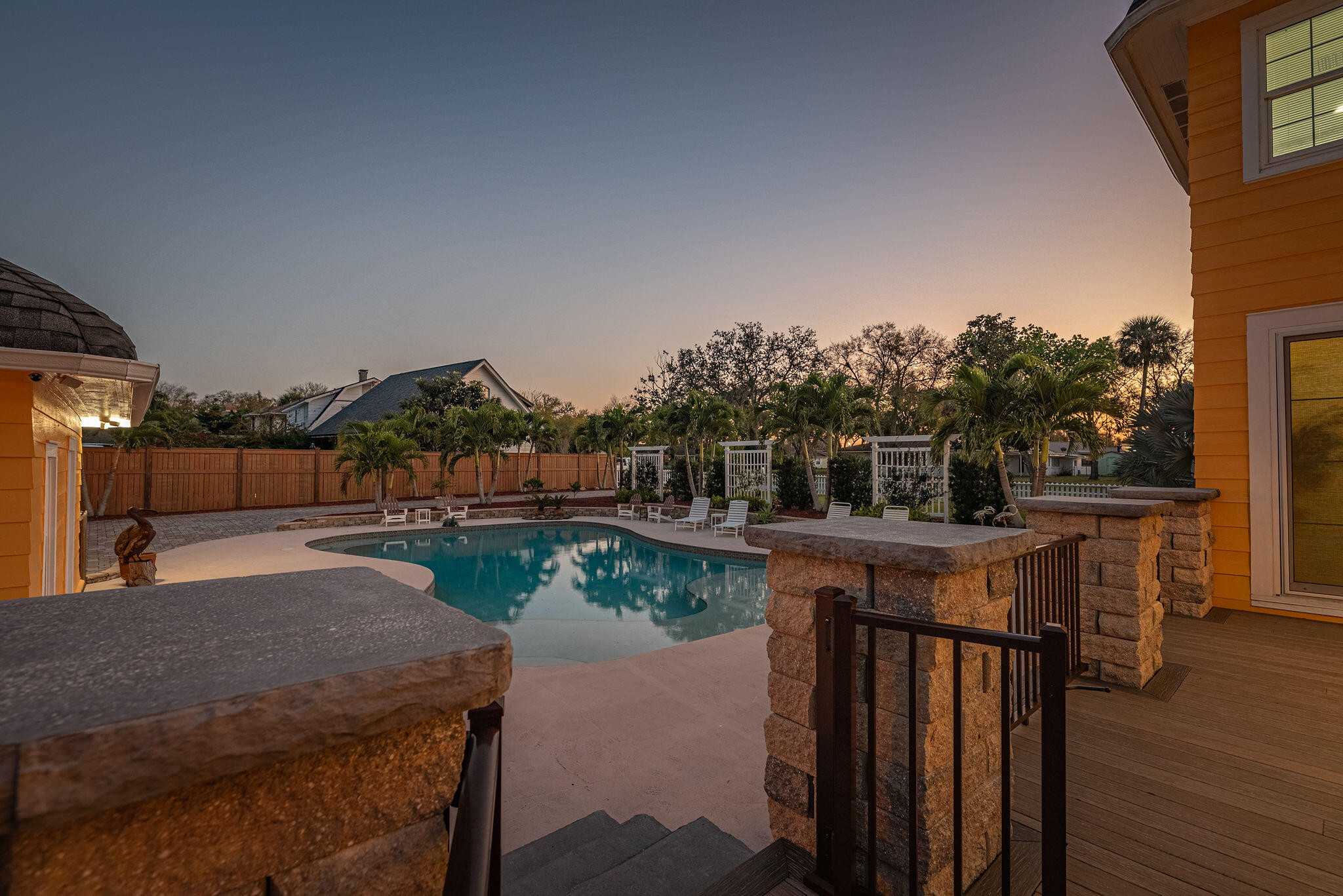 1716 Manor Drive