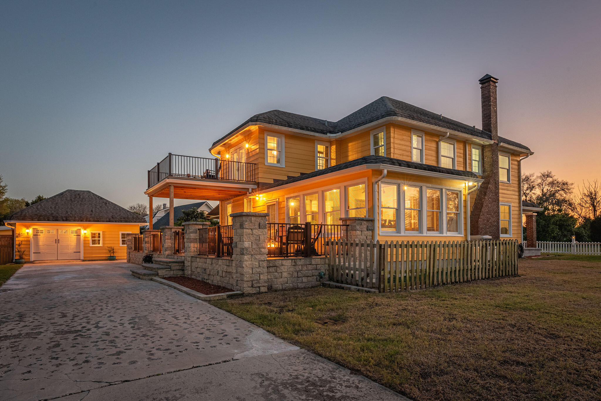 1716 Manor Drive
