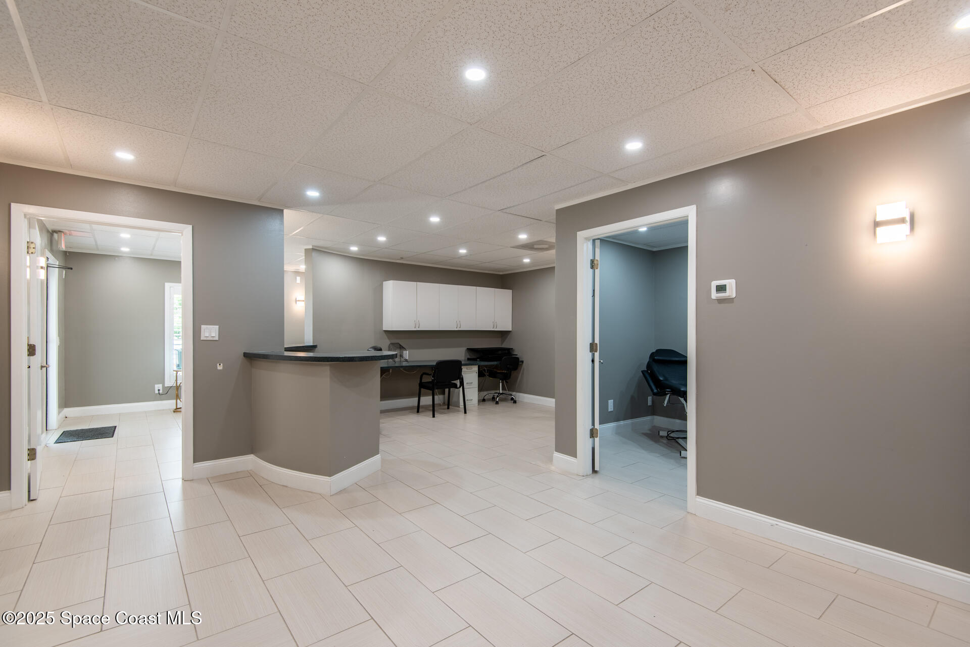 315 E Strawbridge Avenue