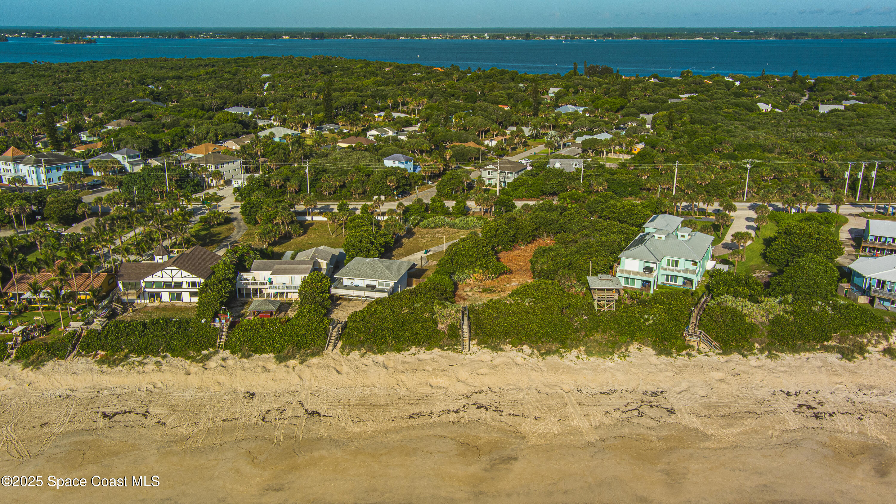 5835 Highway A1a