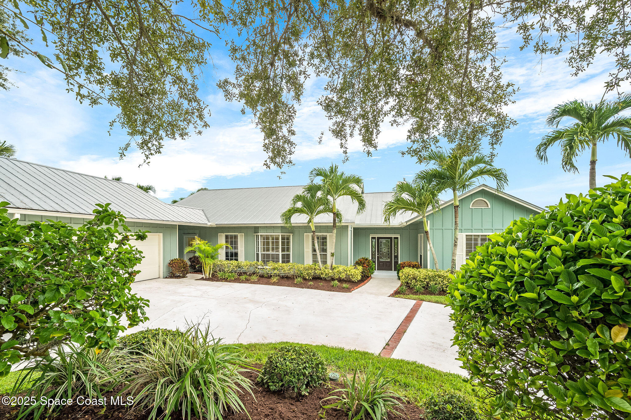 38 Cache Cay Drive
