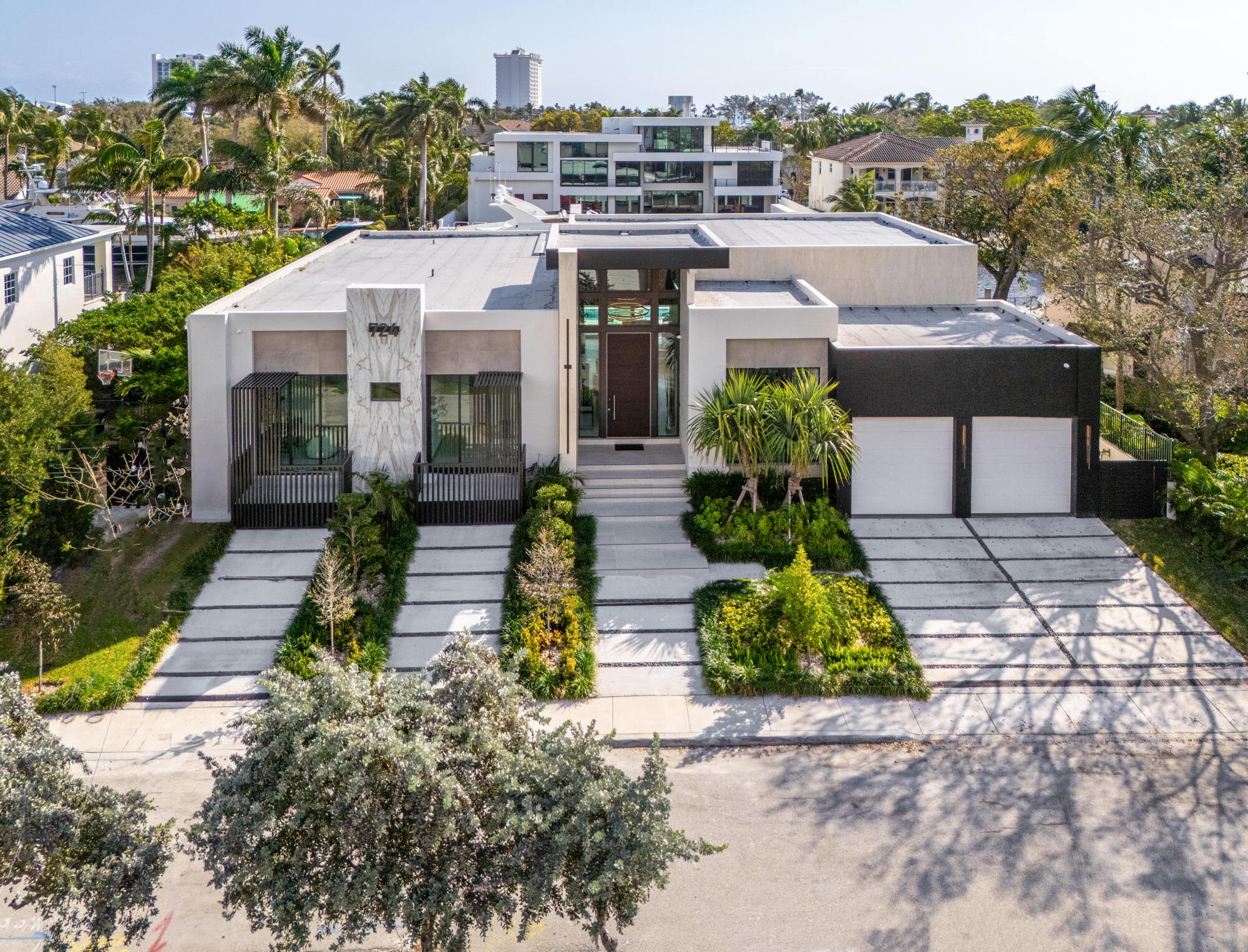 724 SE 25th Avenue