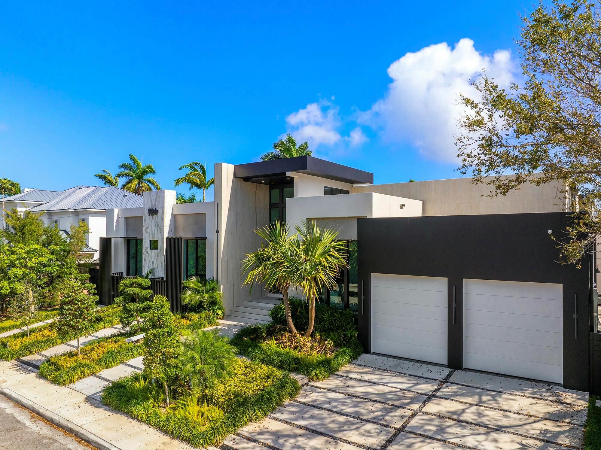 724 Riviera Isle