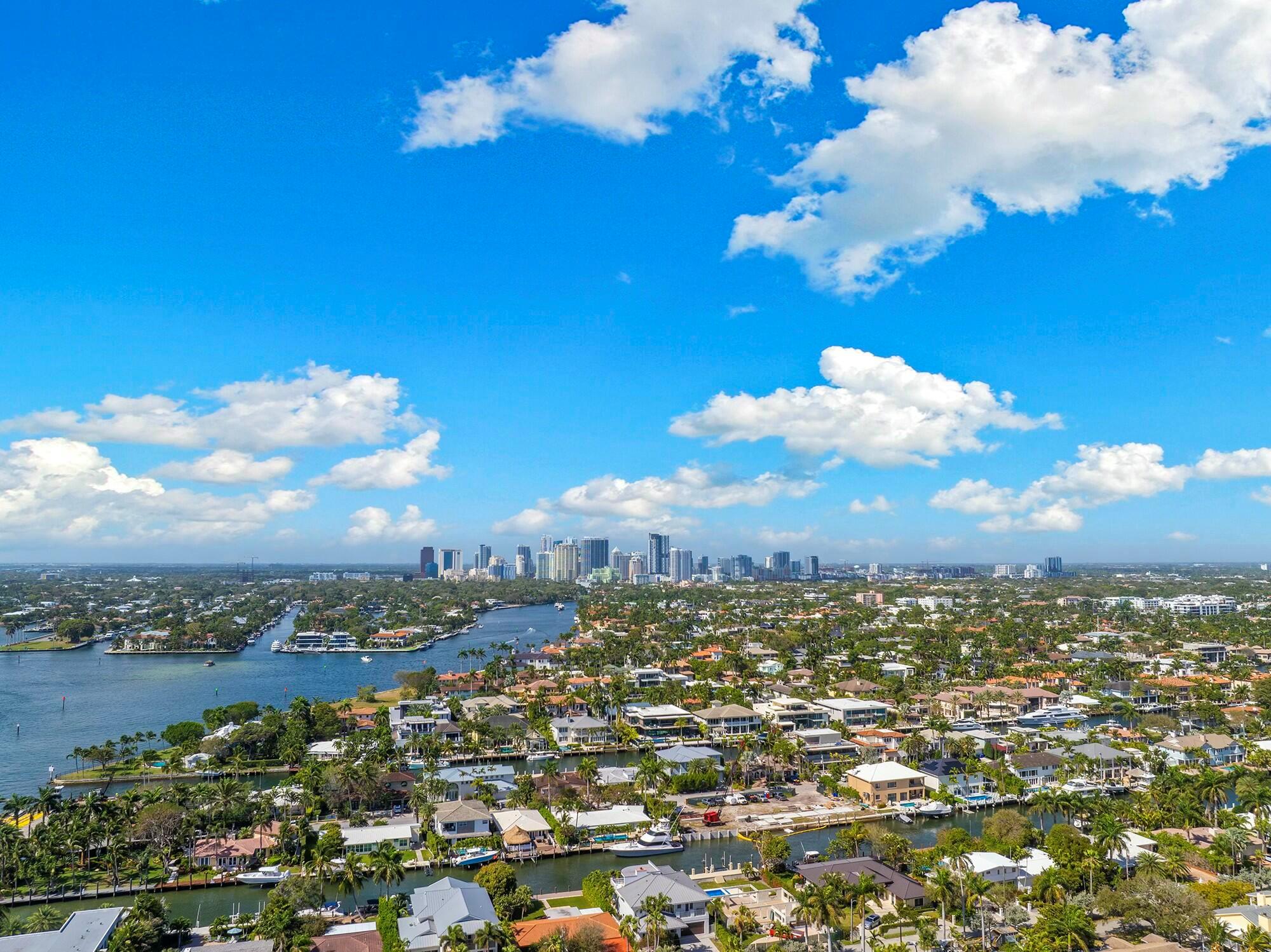 724 Riviera Isle