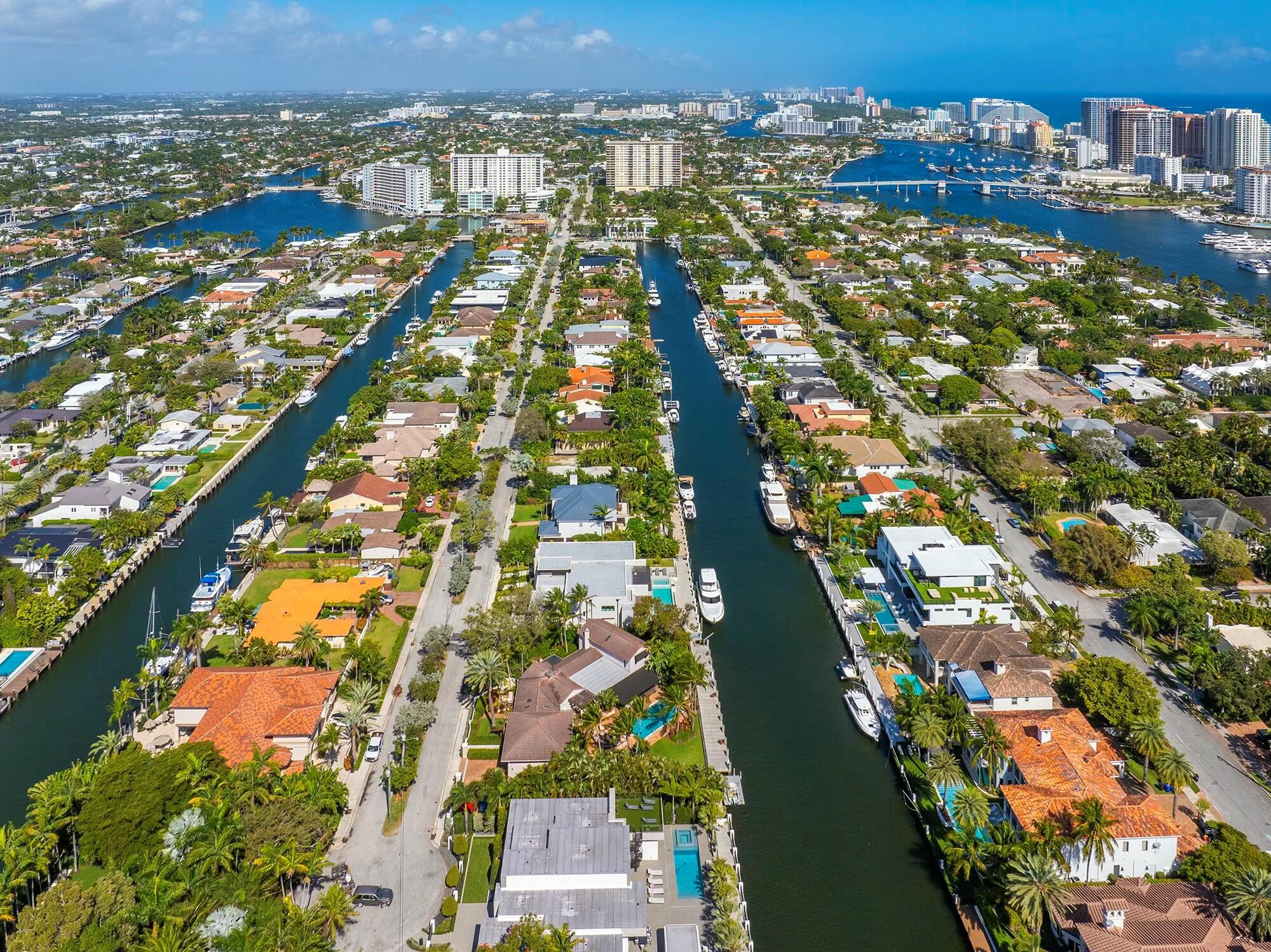 724 Riviera Isle