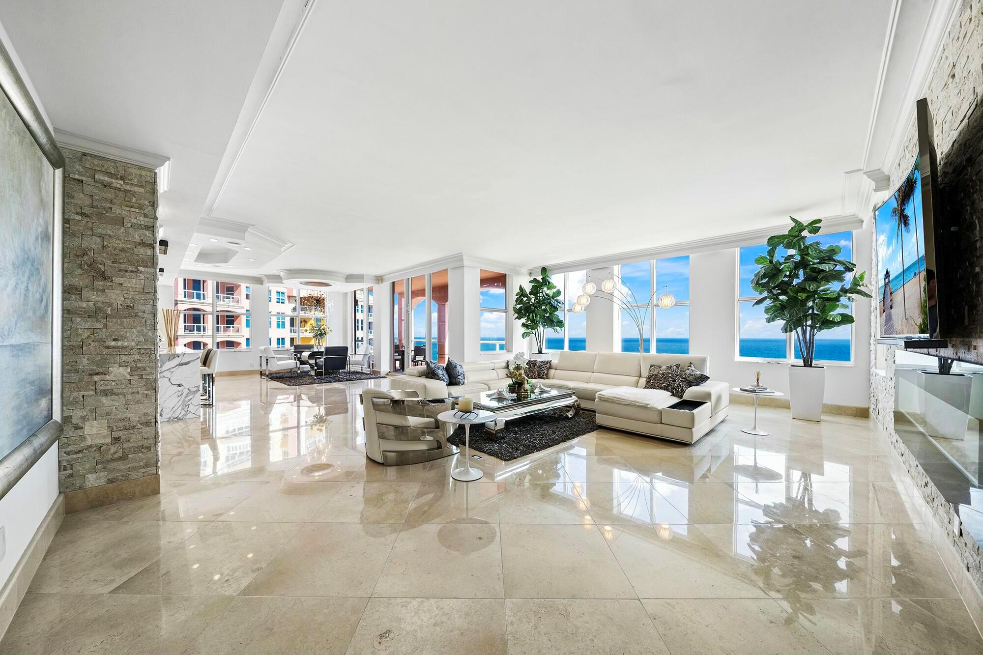 2100 N Ocean Boulevard 26a