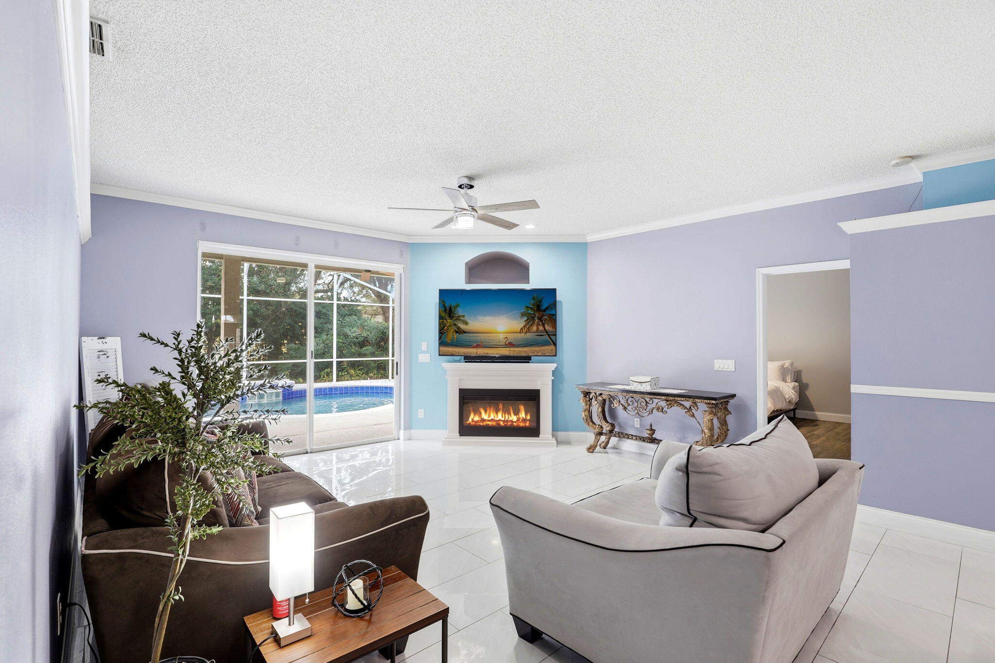 2424 Stone Cross Circle