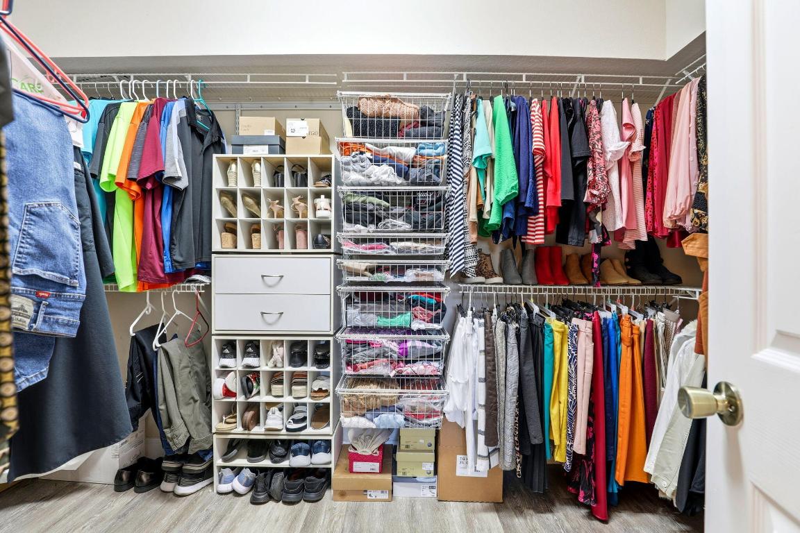 2424 Stone Cross Circle