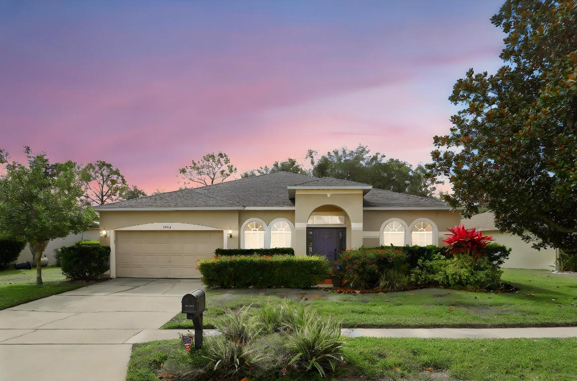 2424 Stone Cross Circle