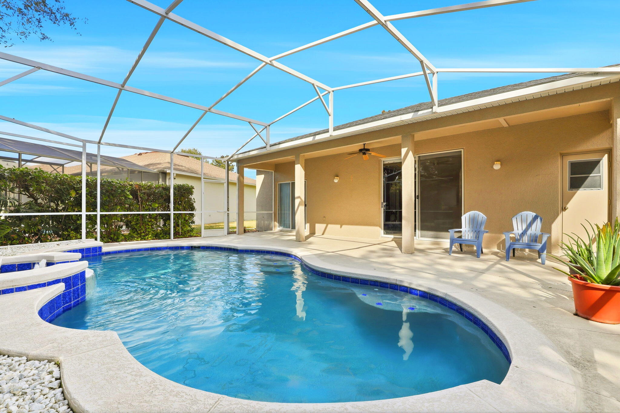 2424 Stone Cross Circle