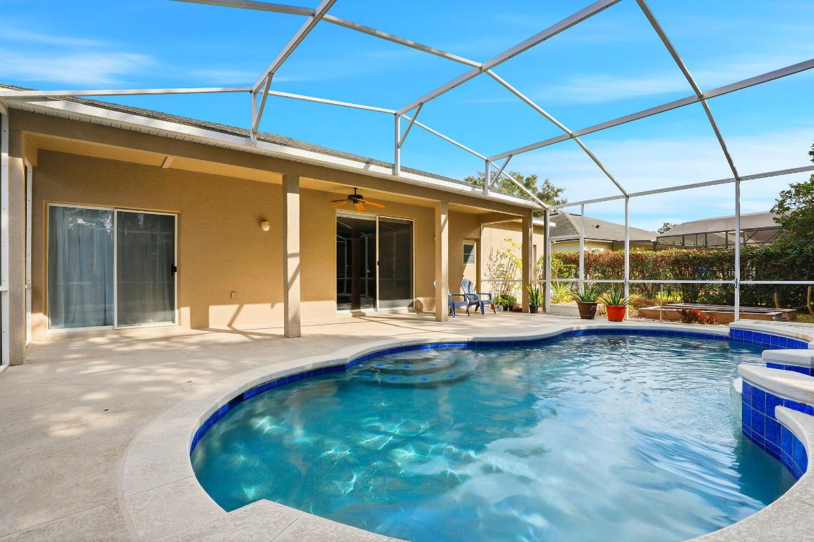 2424 Stone Cross Circle