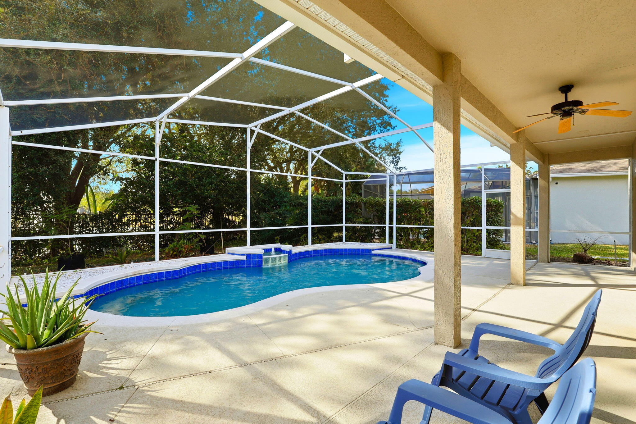 2424 Stone Cross Circle