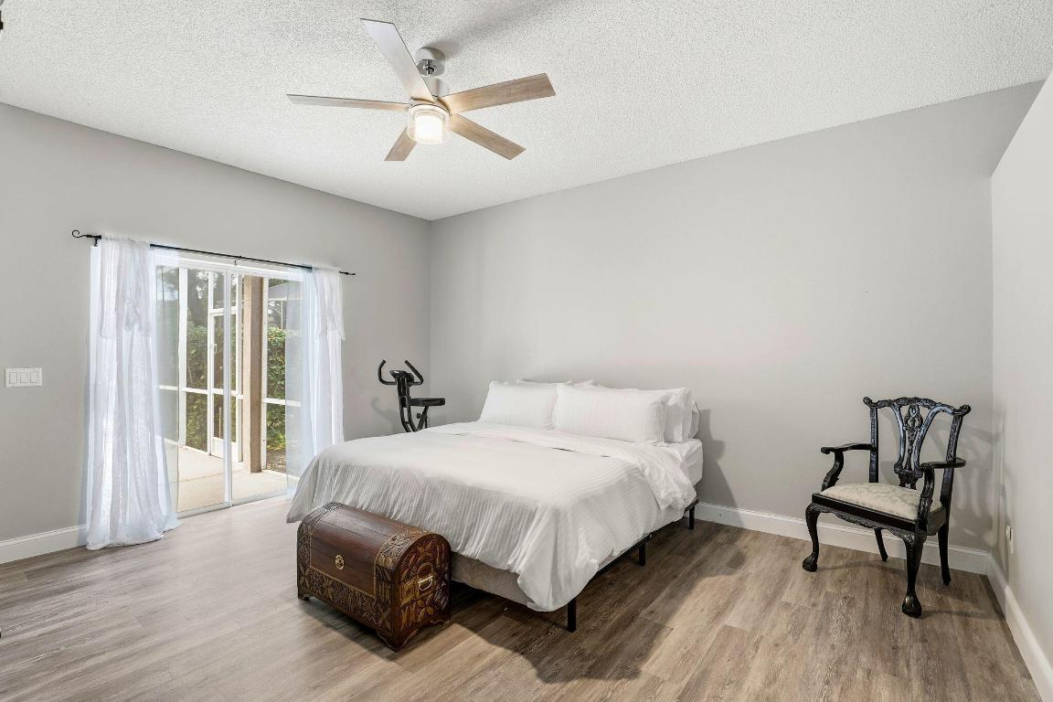 2424 Stone Cross Circle