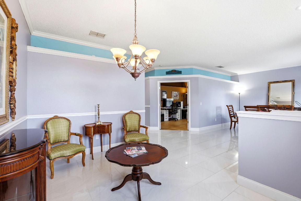 2424 Stone Cross Circle