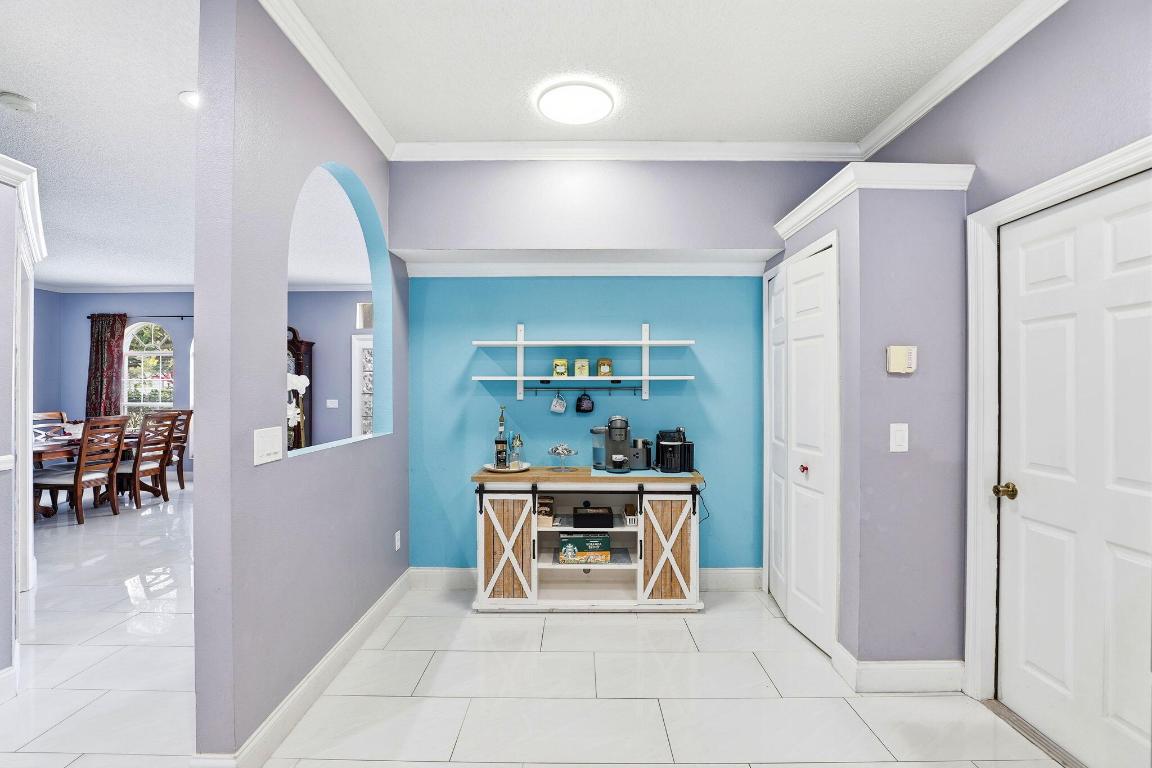 2424 Stone Cross Circle