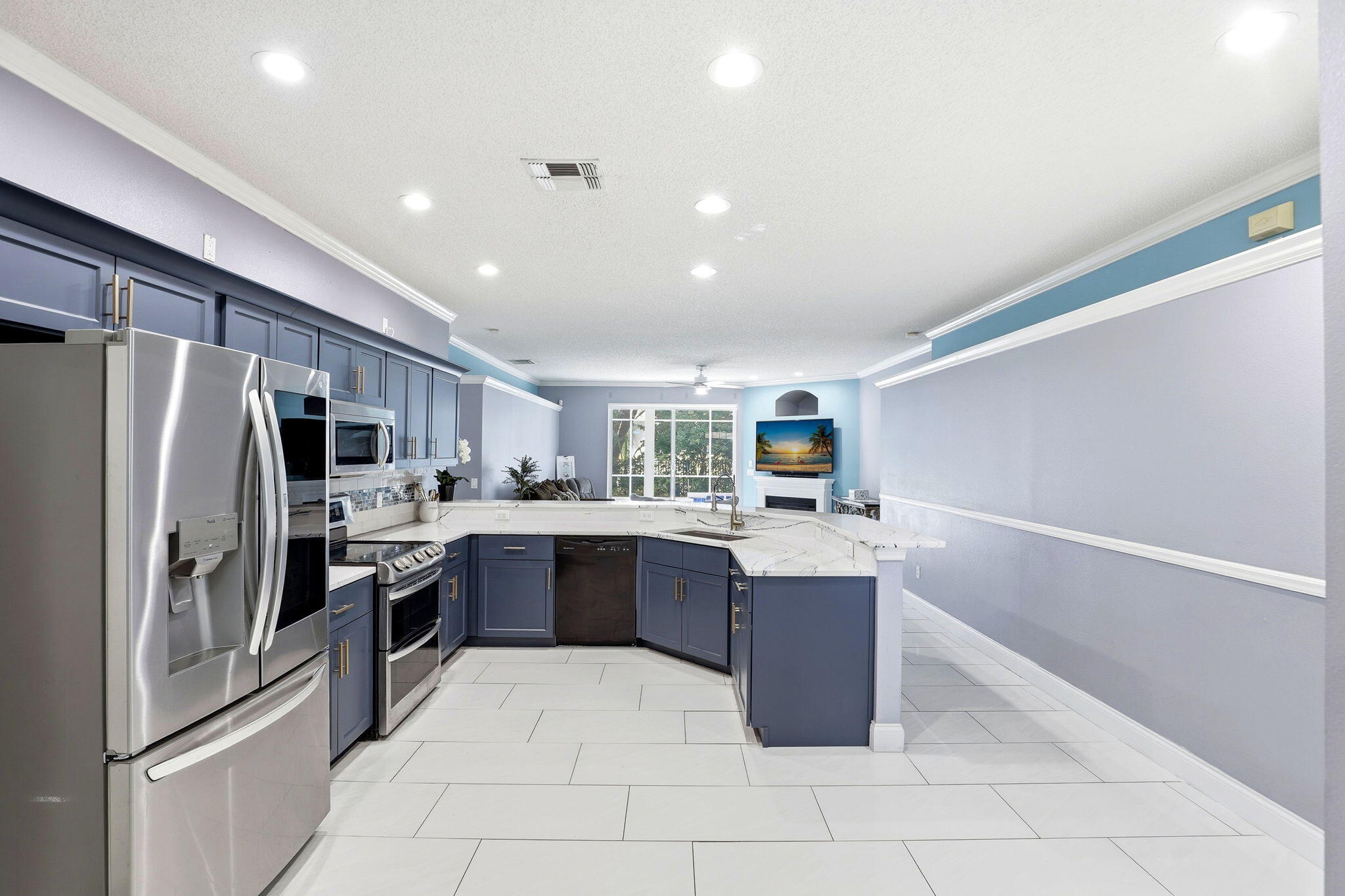 2424 Stone Cross Circle