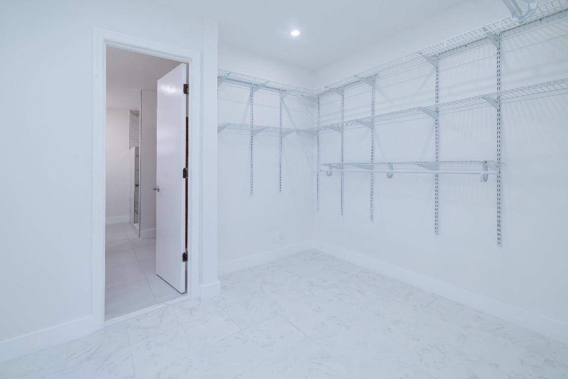 1604 Carbondale Avenue NW