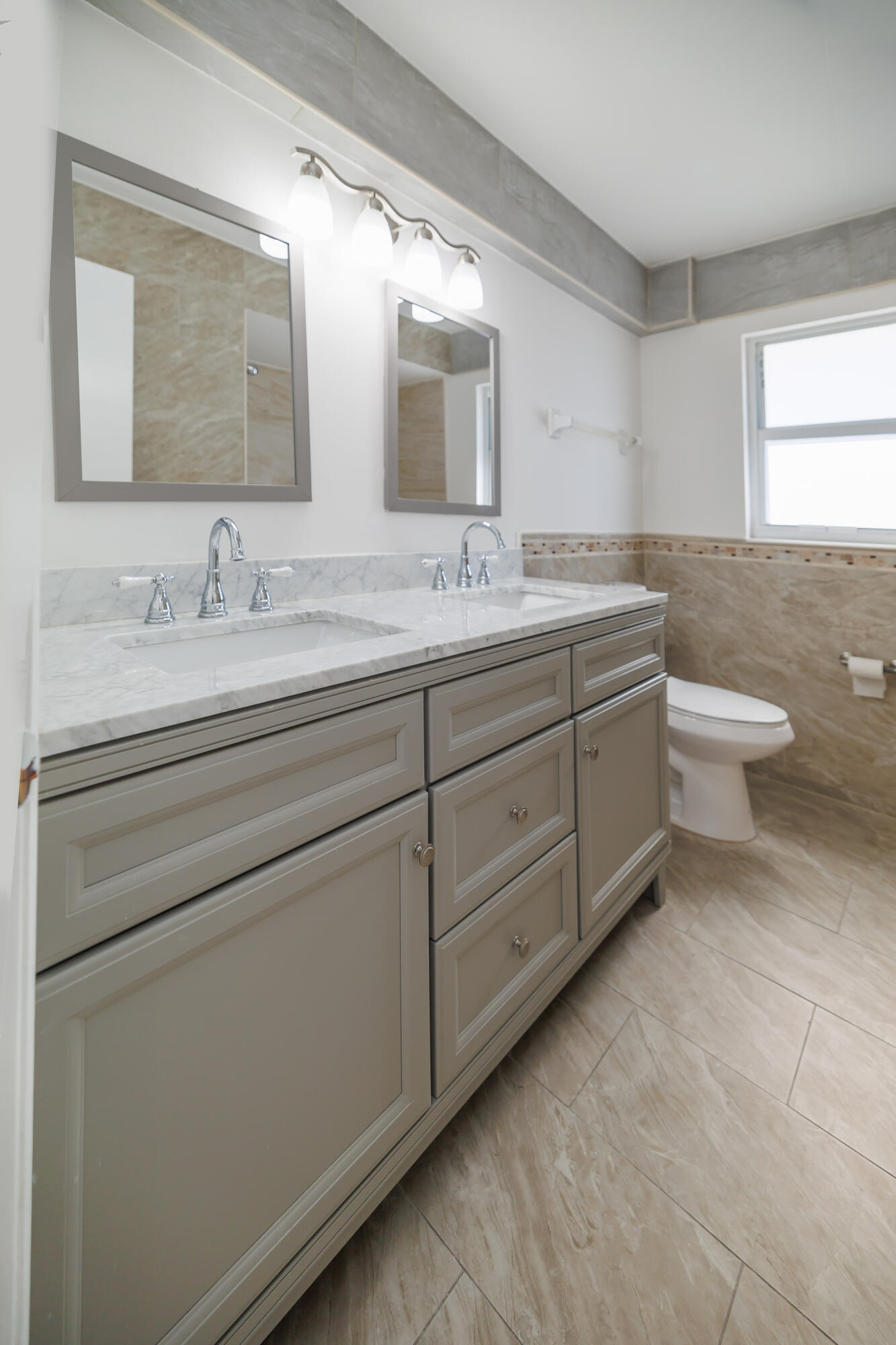 1604 Carbondale Avenue NW