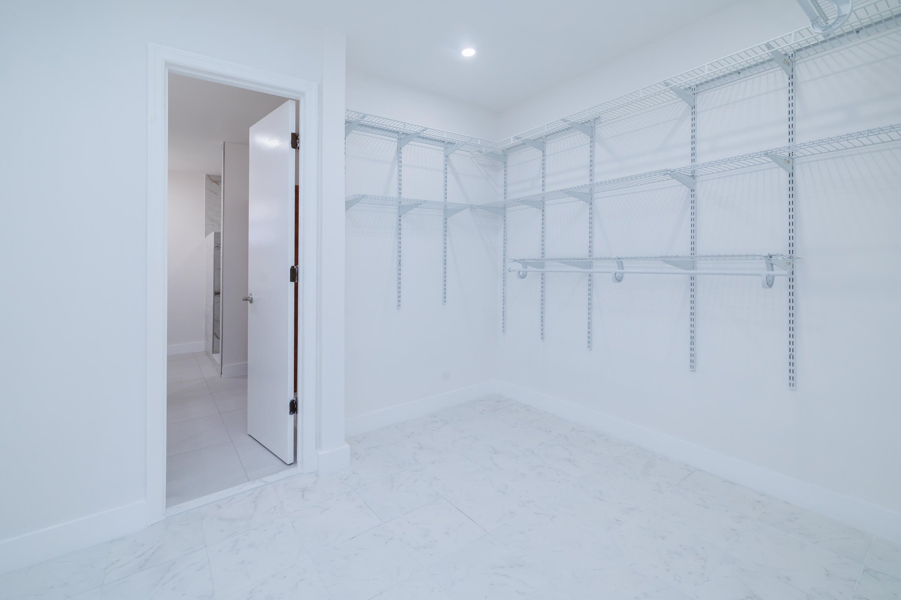 1604 Carbondale Avenue NW