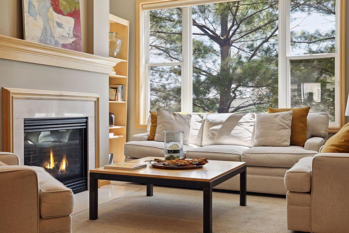 57 4th Avenue N Unit: 103