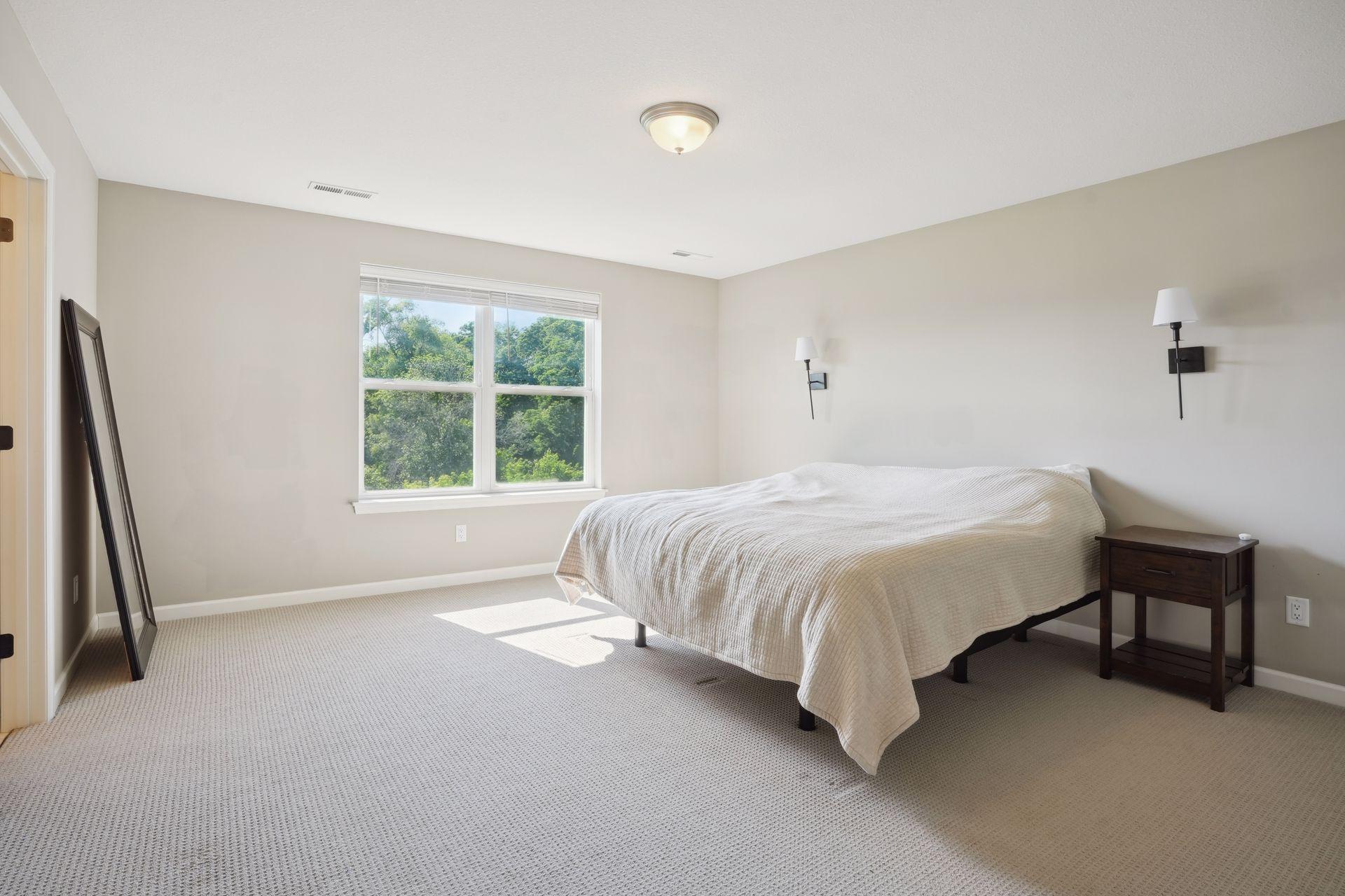 5510 Annapolis Lane N