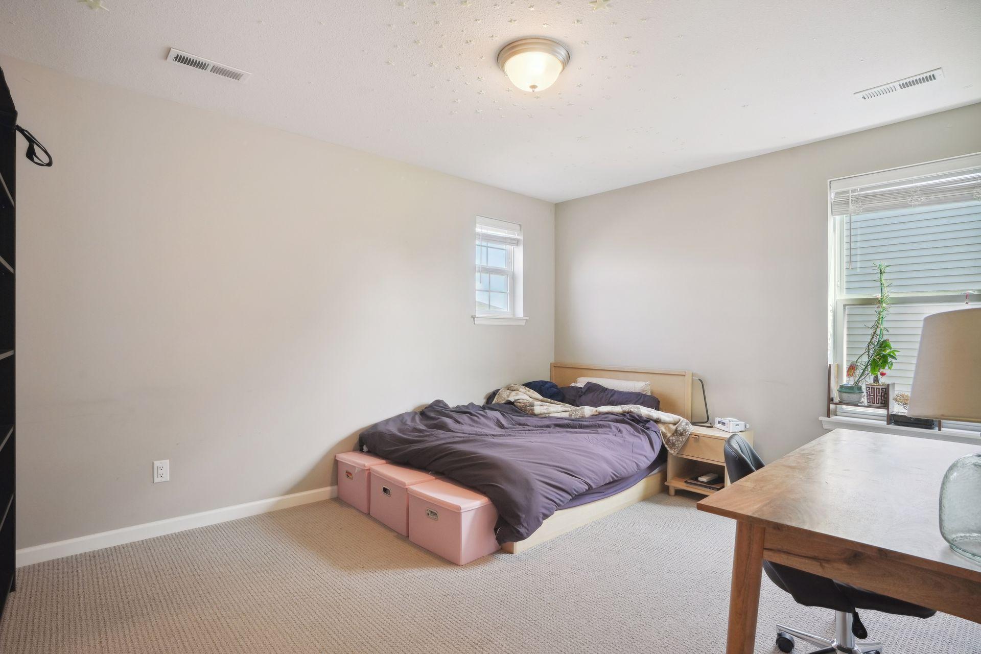 5510 Annapolis Lane N