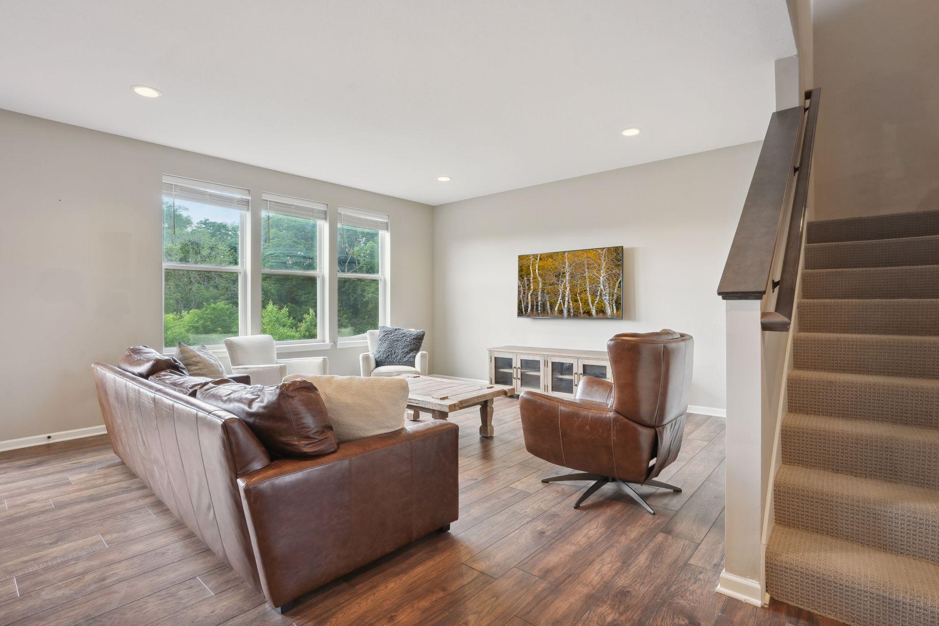 5510 Annapolis Lane N