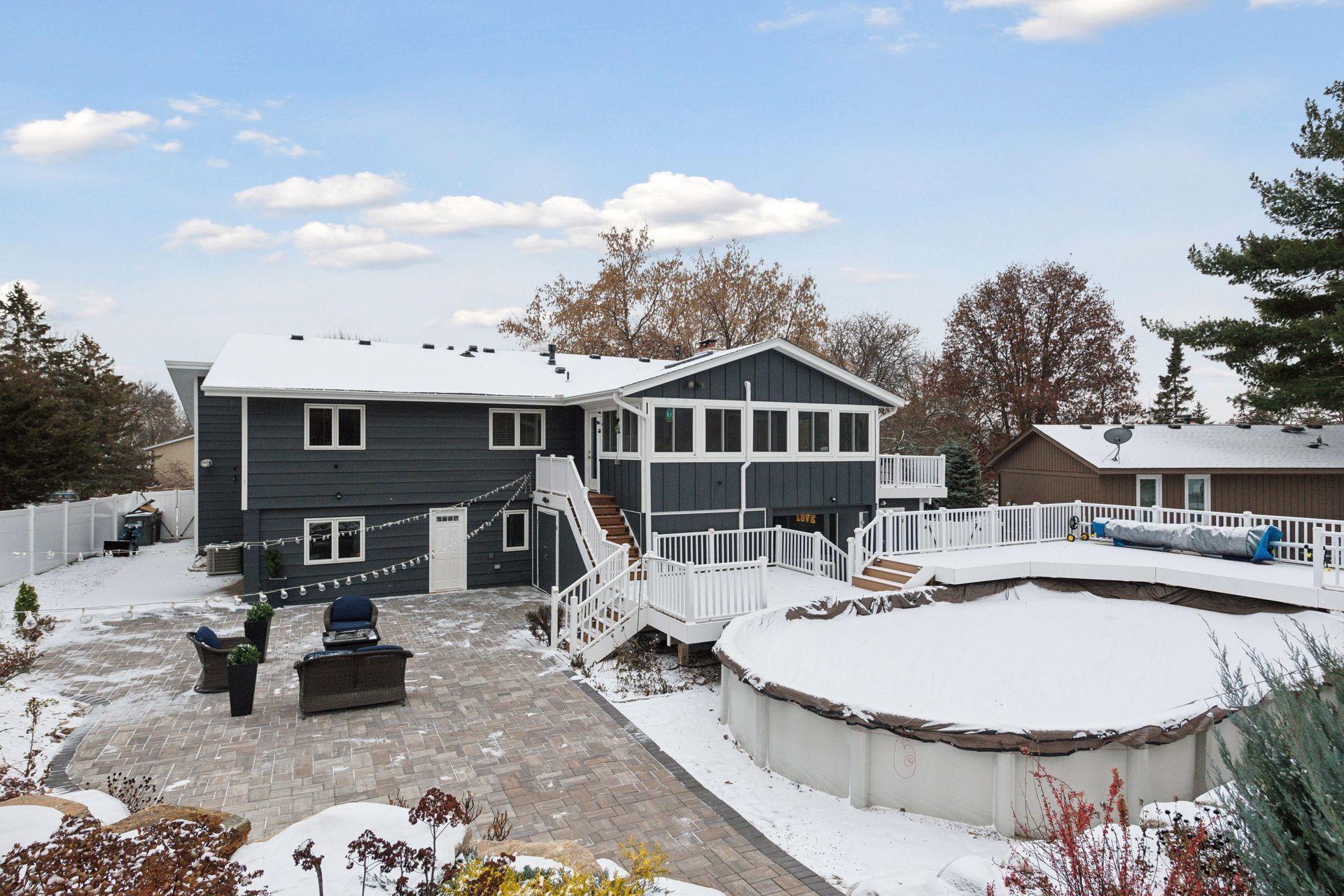 14382 Golf View Drive