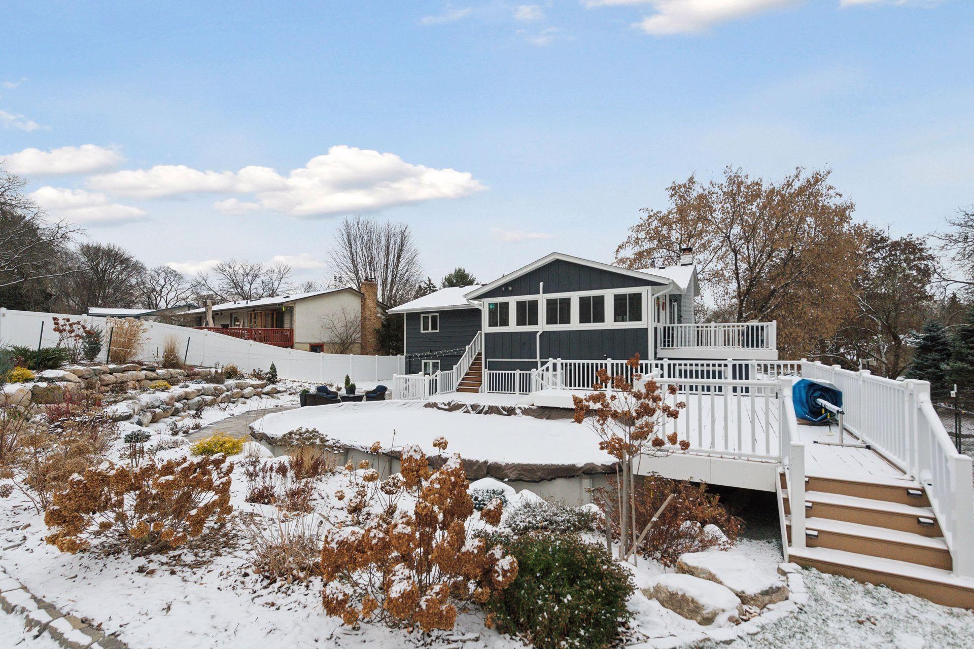 14382 Golf View Drive