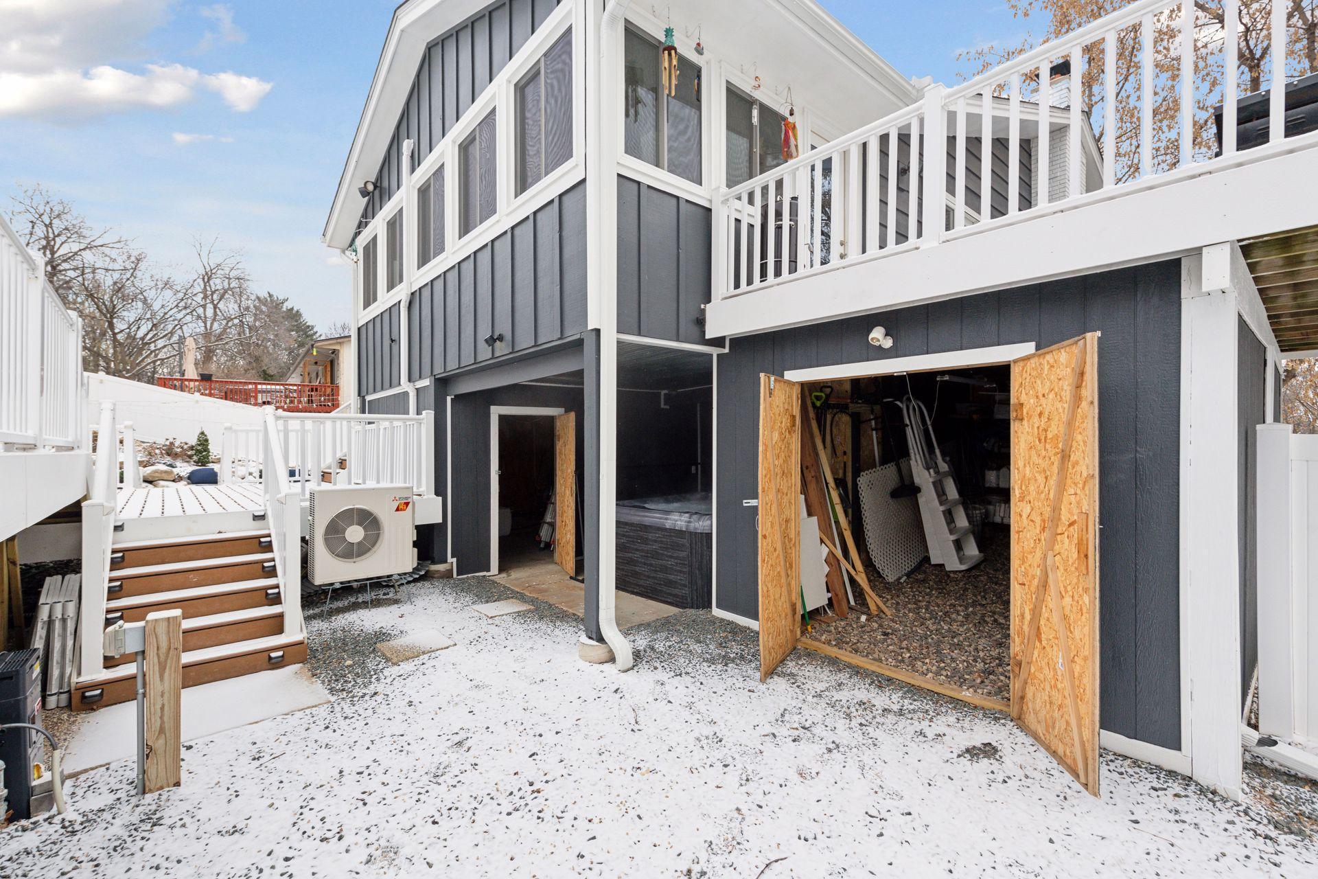 14382 Golf View Drive