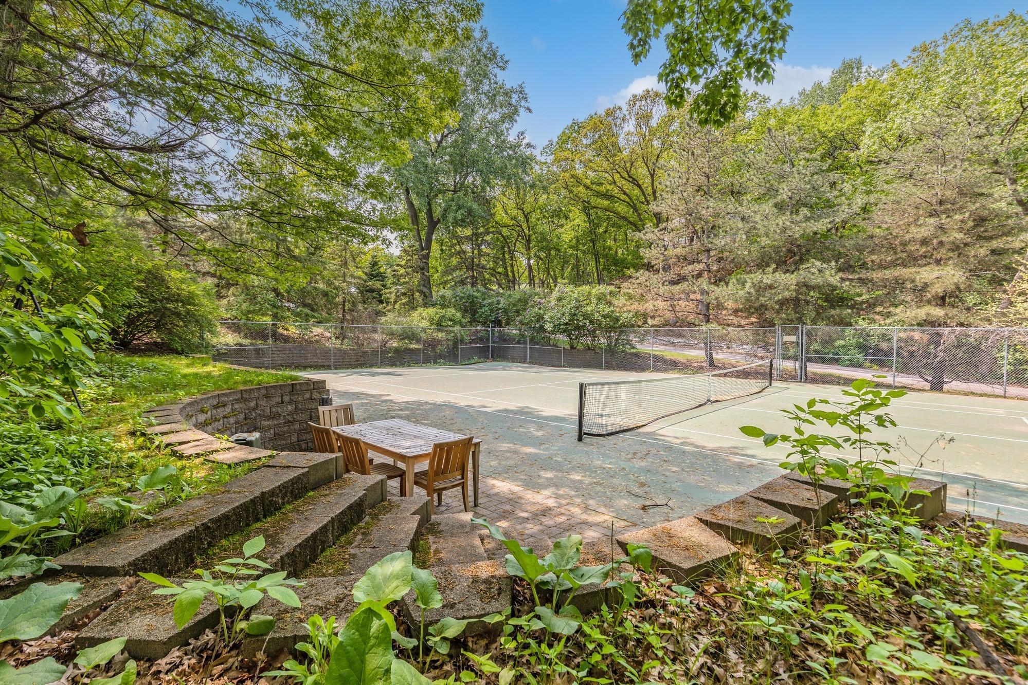 6424 Indian Hills Road