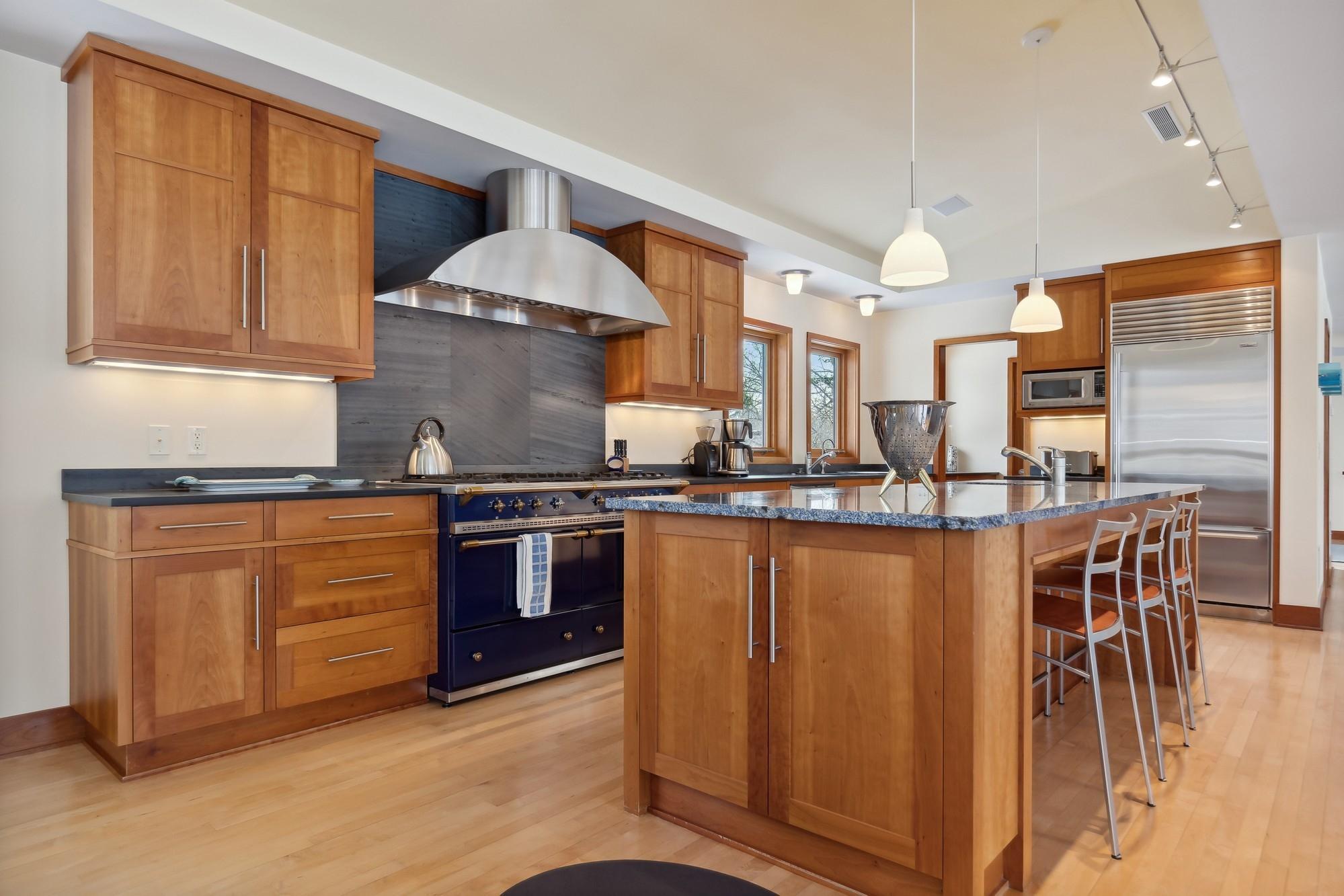 6424 Indian Hills Road