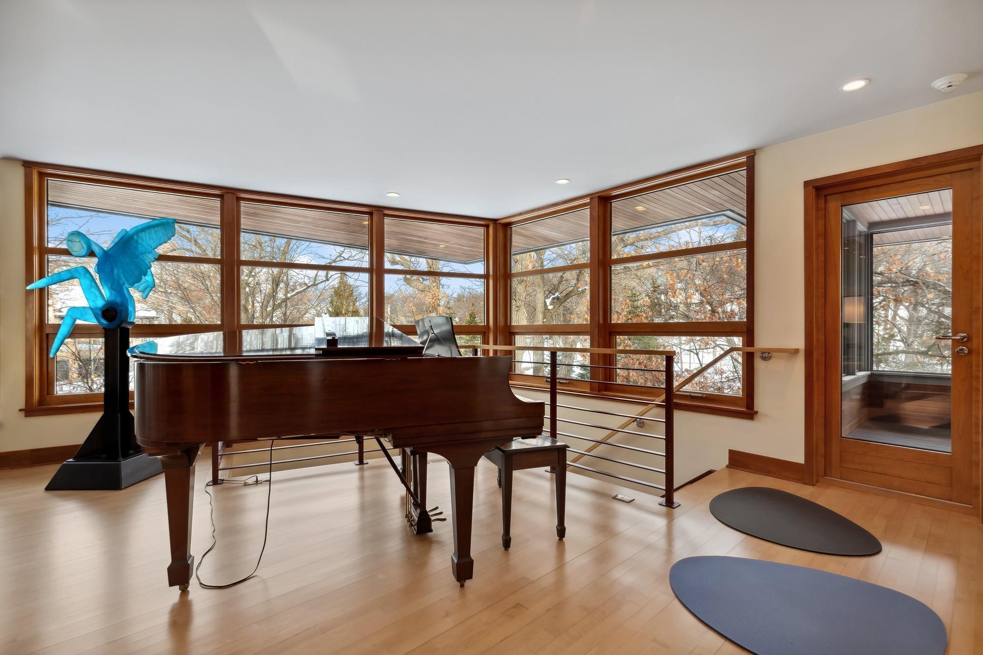 6424 Indian Hills Road