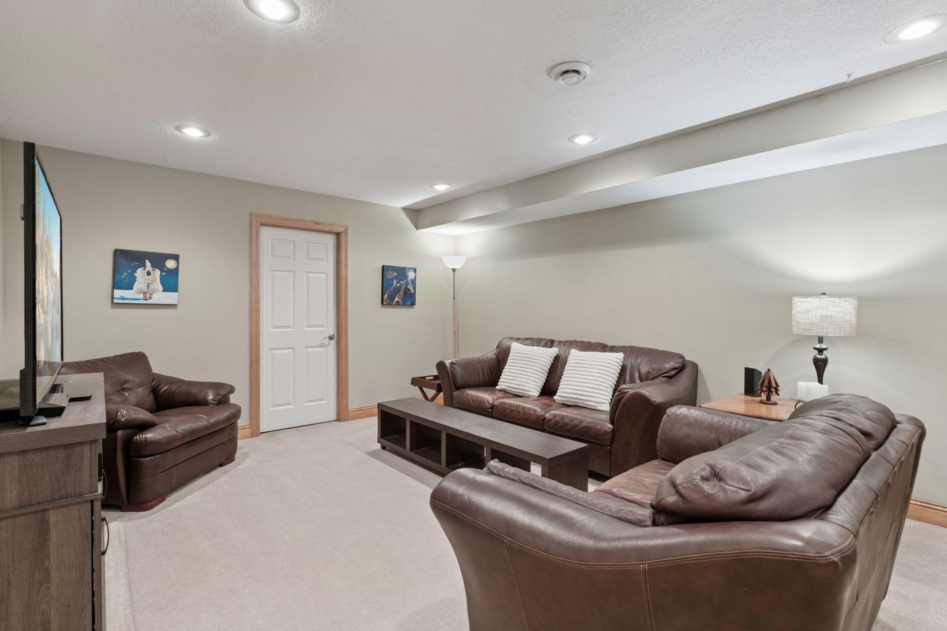 1308 Skywood Lane NE