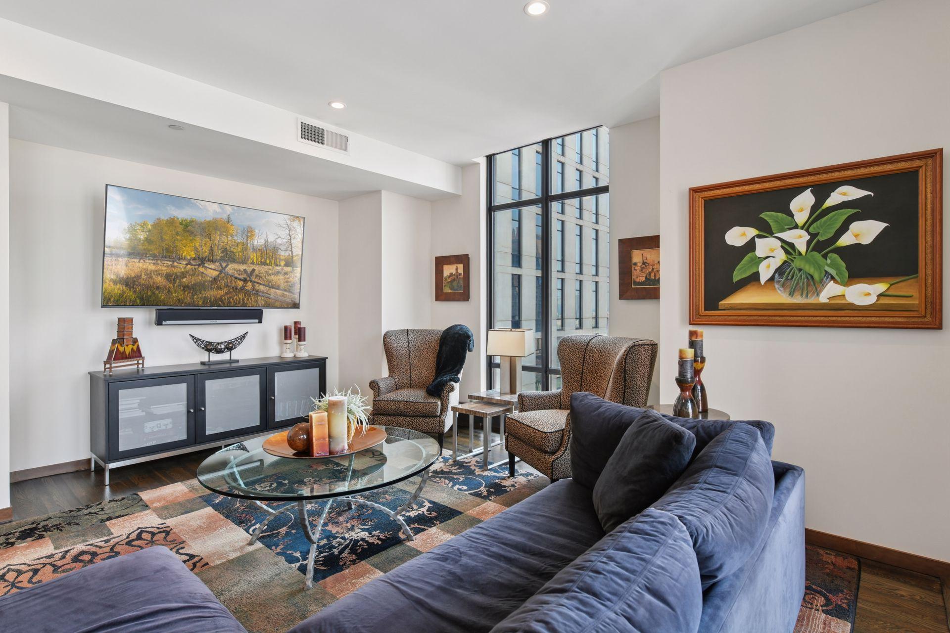 201 S 11th Street Unit: 1400