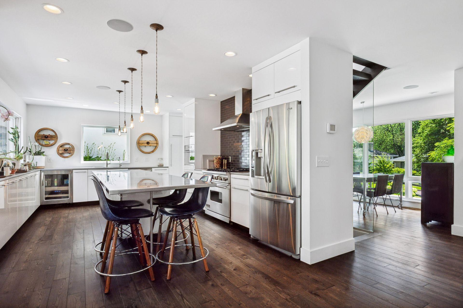 3925 Washburn Avenue S