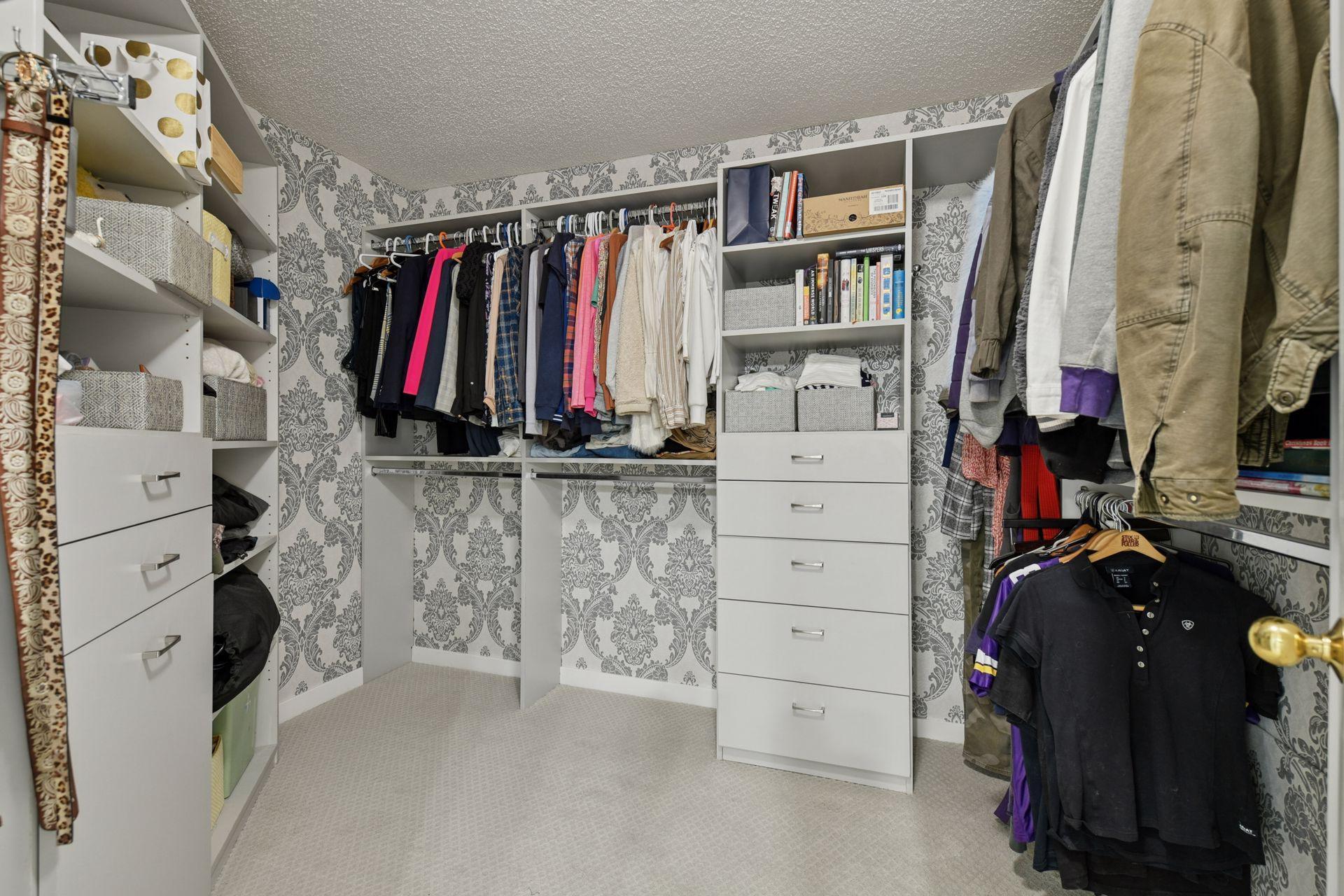 6552 Cherokee Trail W