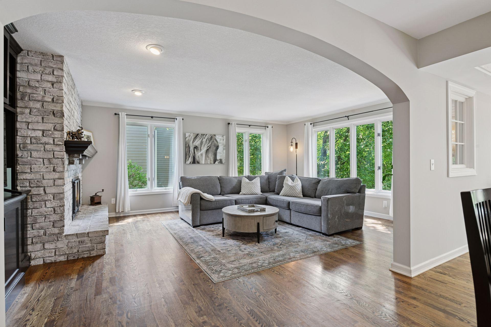 6552 Cherokee Trail W