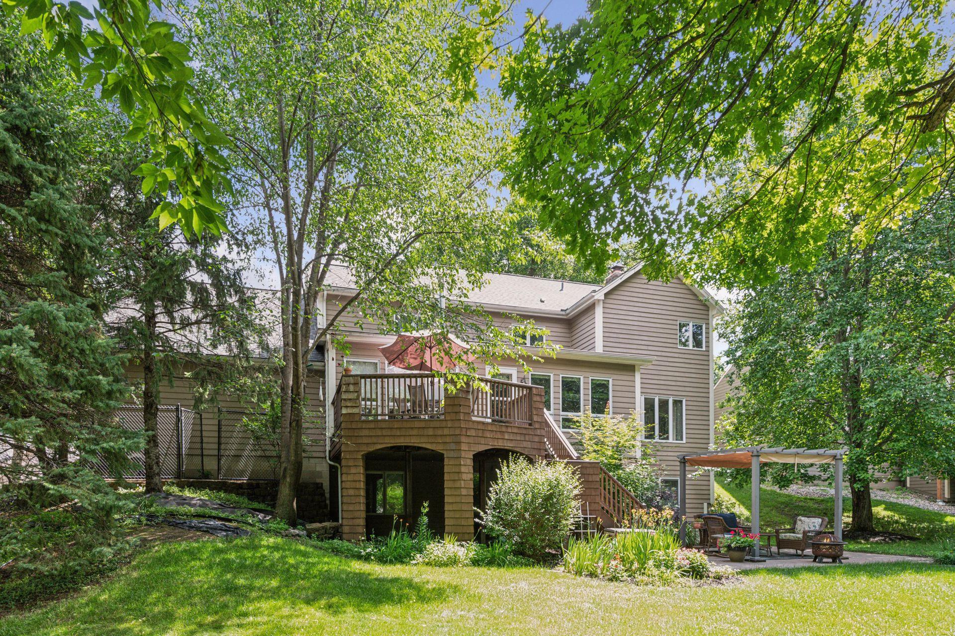 6552 Cherokee Trail W