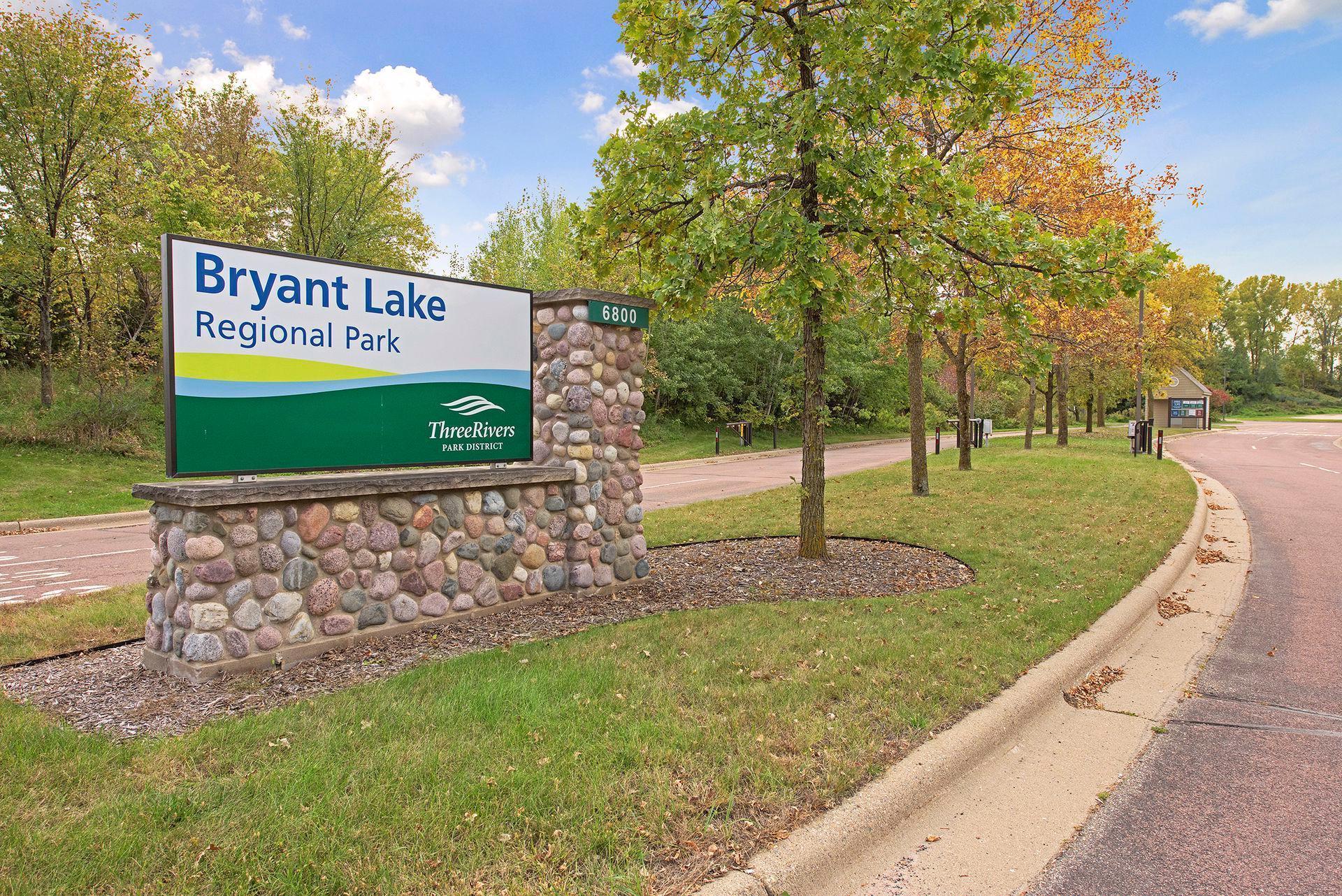 6552 Cherokee Trail W