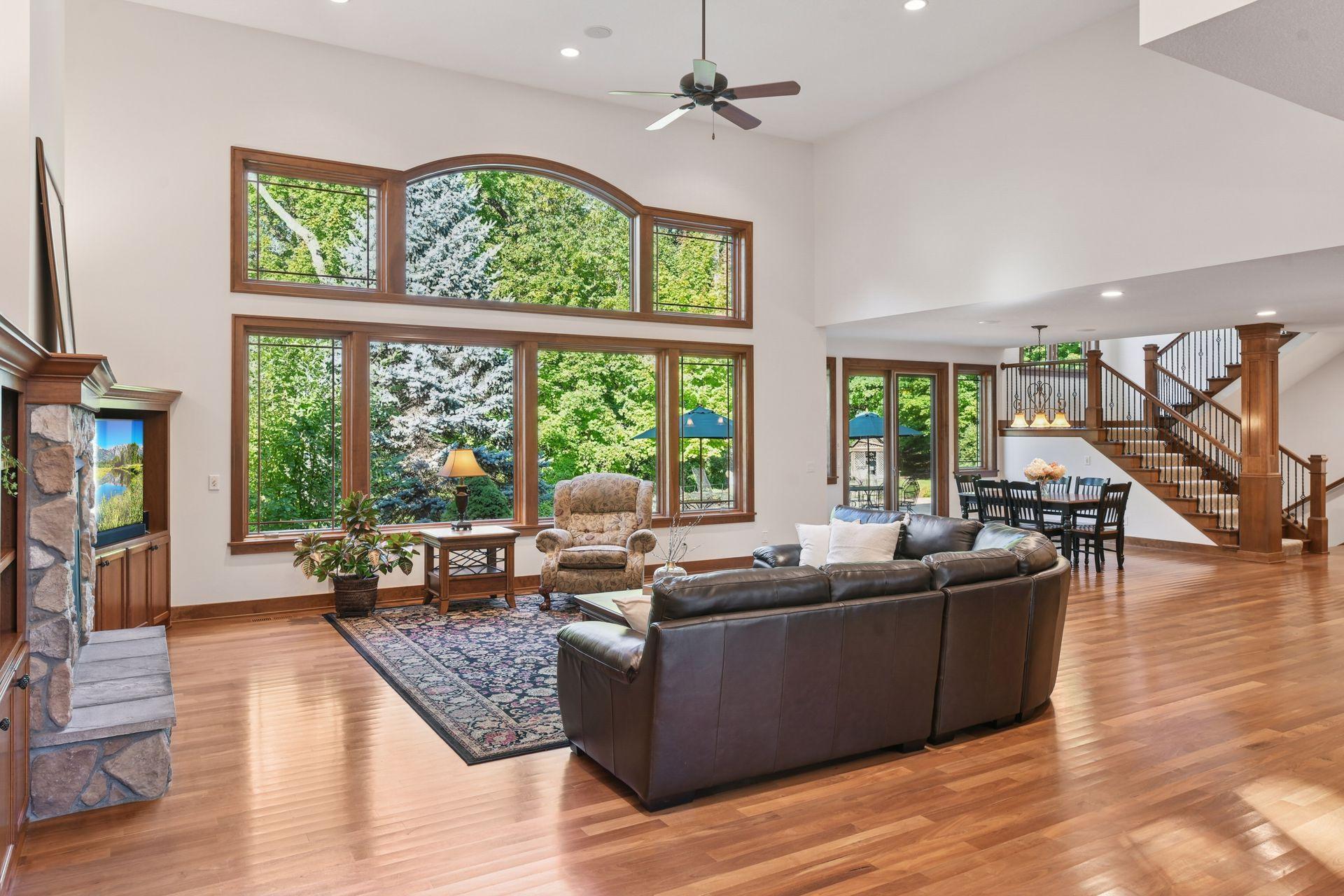 4694 Baycliffe Drive