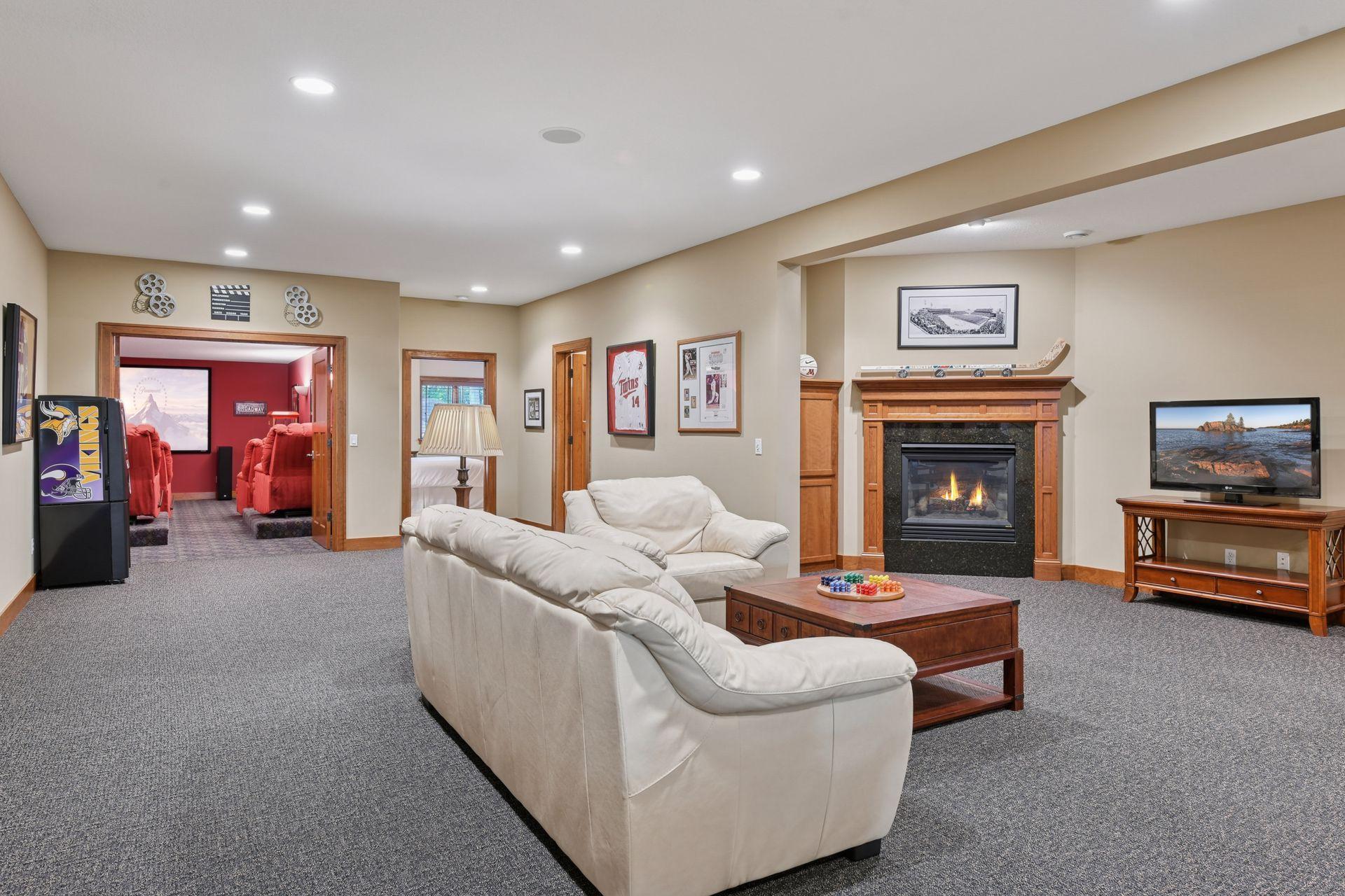 4694 Baycliffe Drive