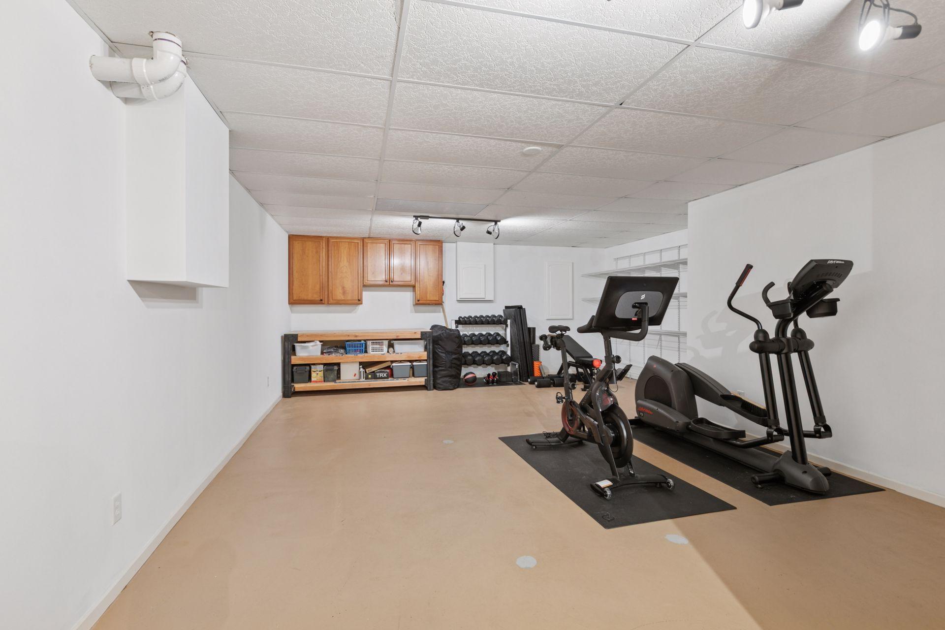 3812 Cedar Lake Place