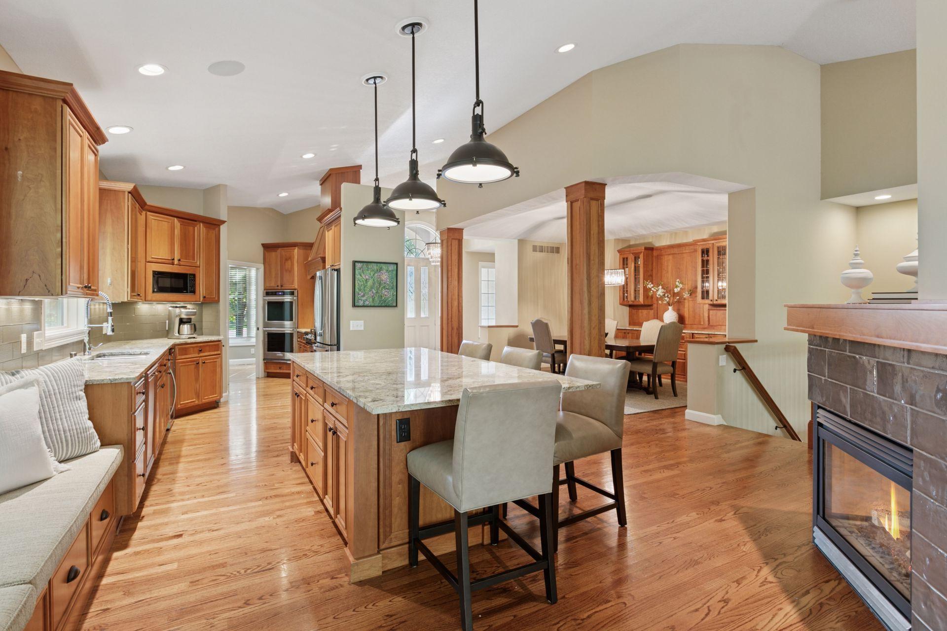 3812 Cedar Lake Place