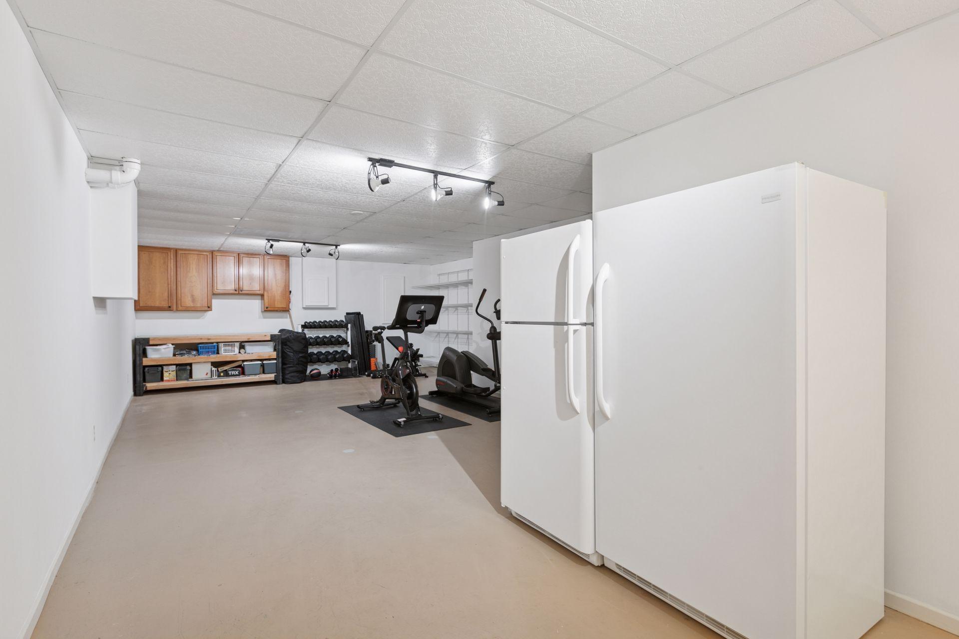 3812 Cedar Lake Place