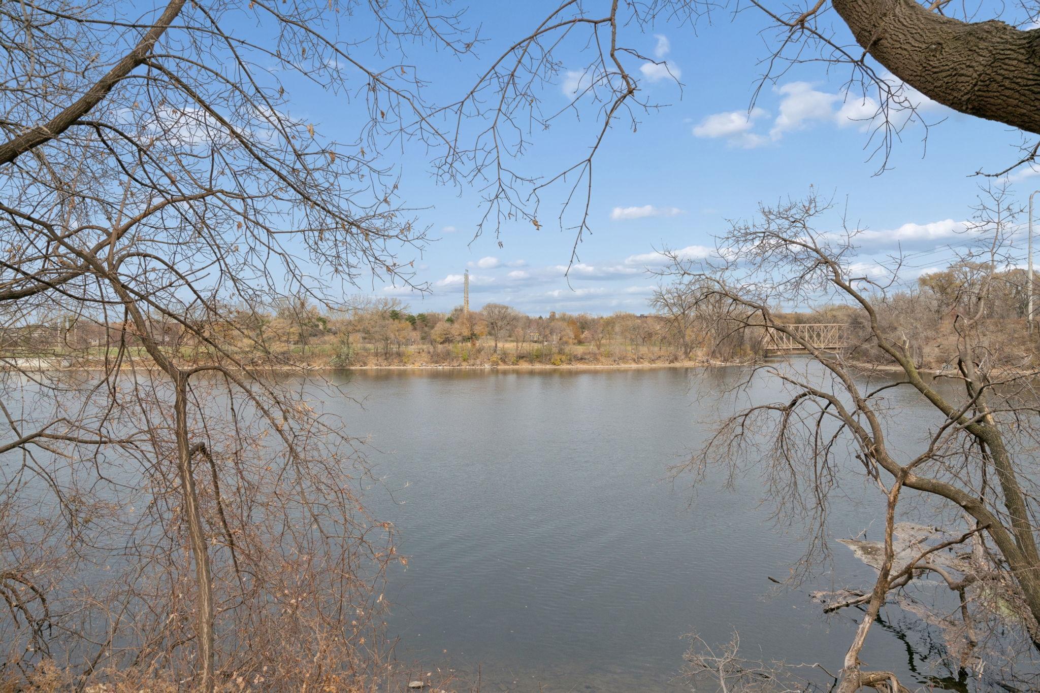 1 4th Avenue N Unit: 103