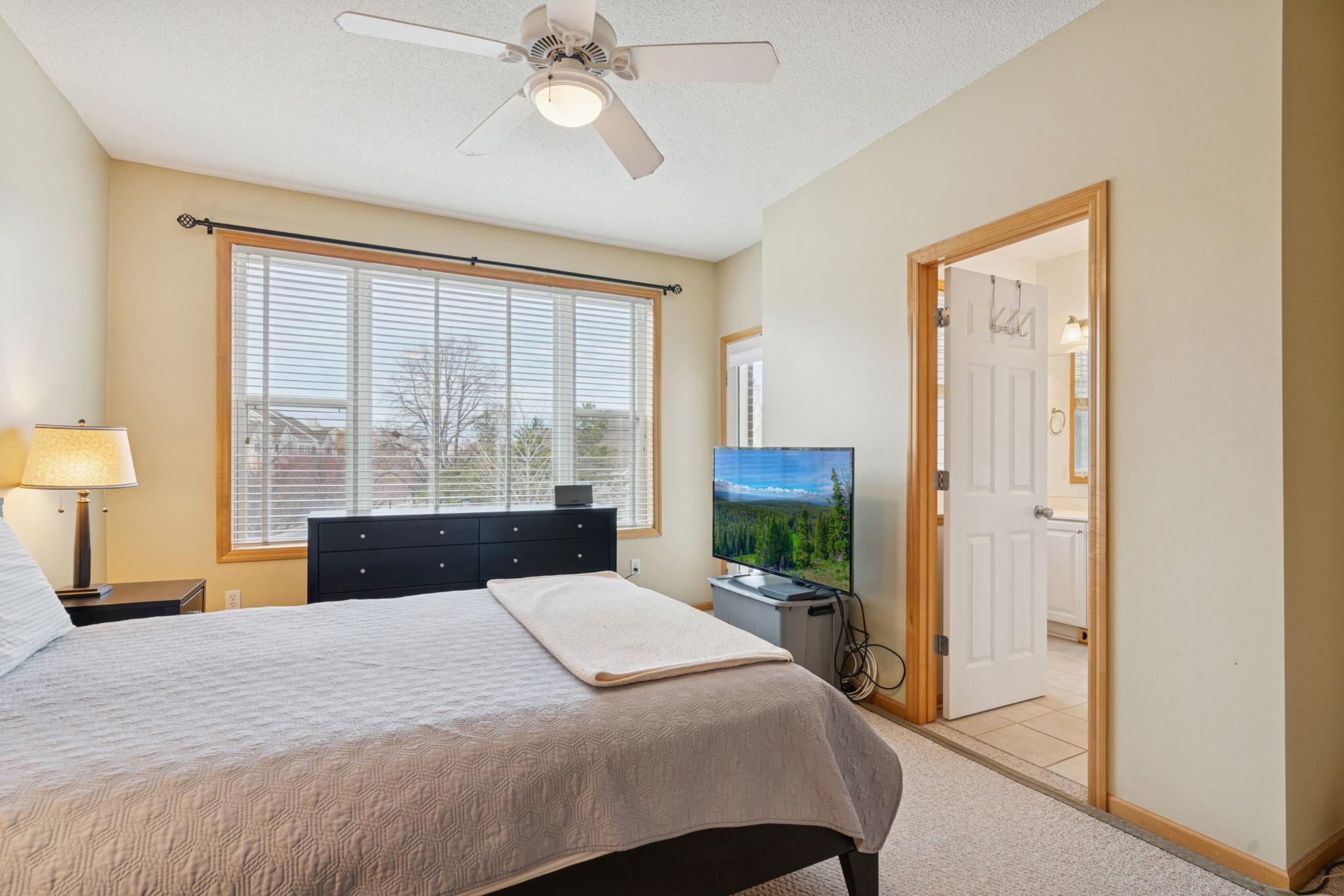 1 4th Avenue N Unit: 103