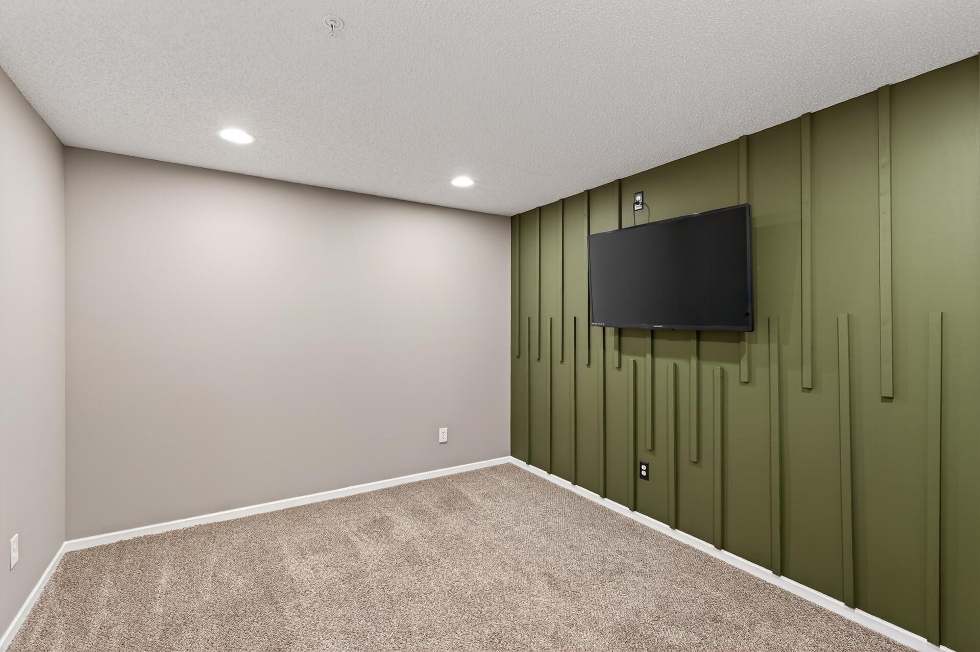 7621 Southridge Lane