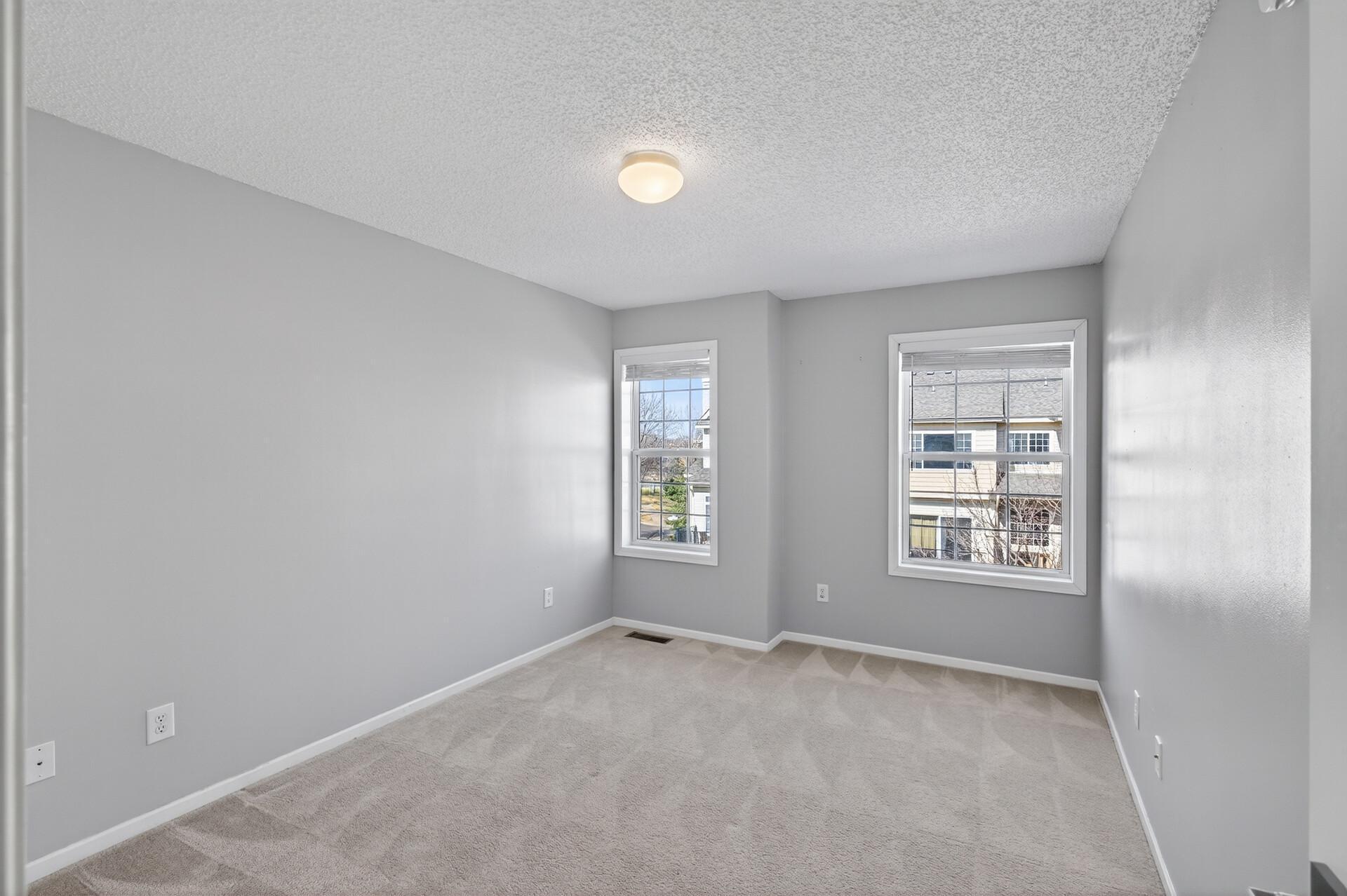 7621 Southridge Lane