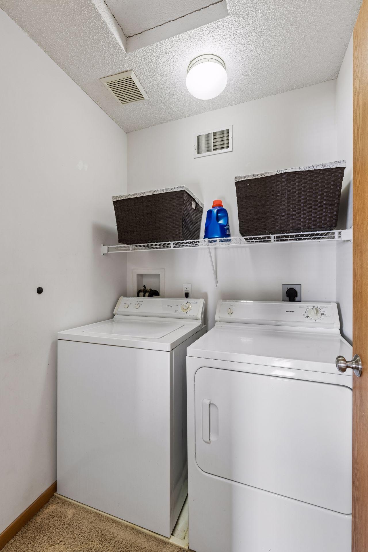 9060 Scarlet Globe Drive